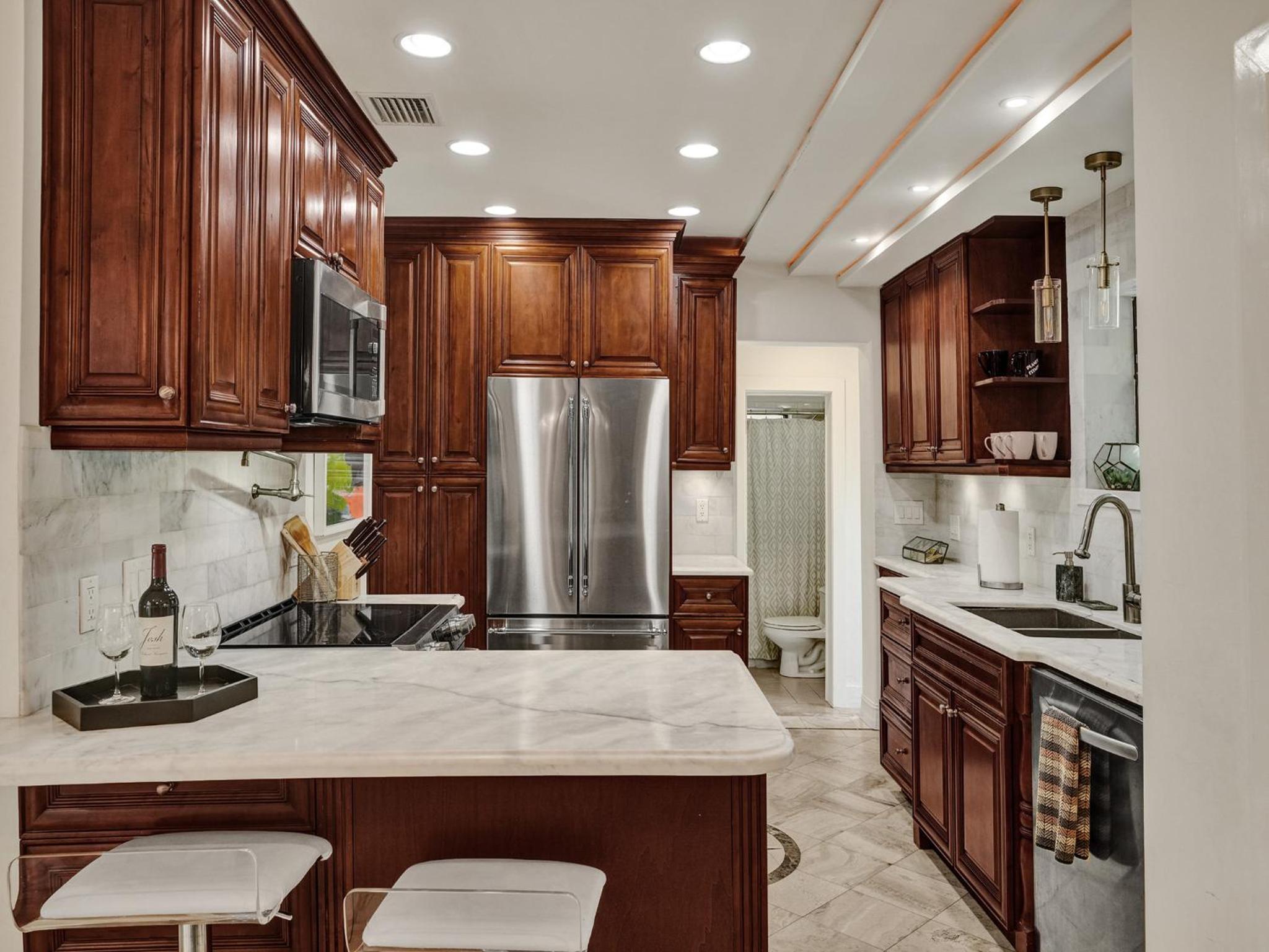AZZURE 10 Mins to South Beach Miami 4 Bedroom Villa