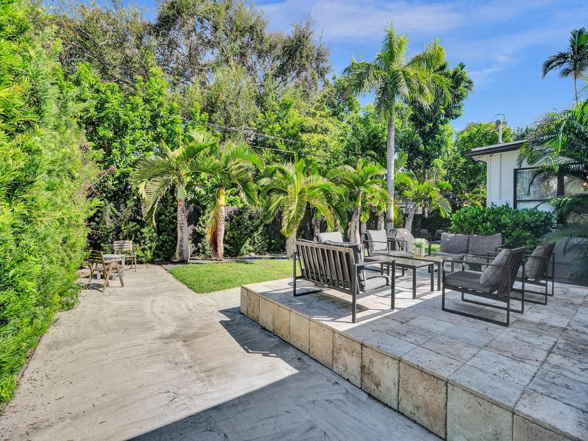 AZZURE 10 Mins to South Beach Miami 4 Bedroom Villa