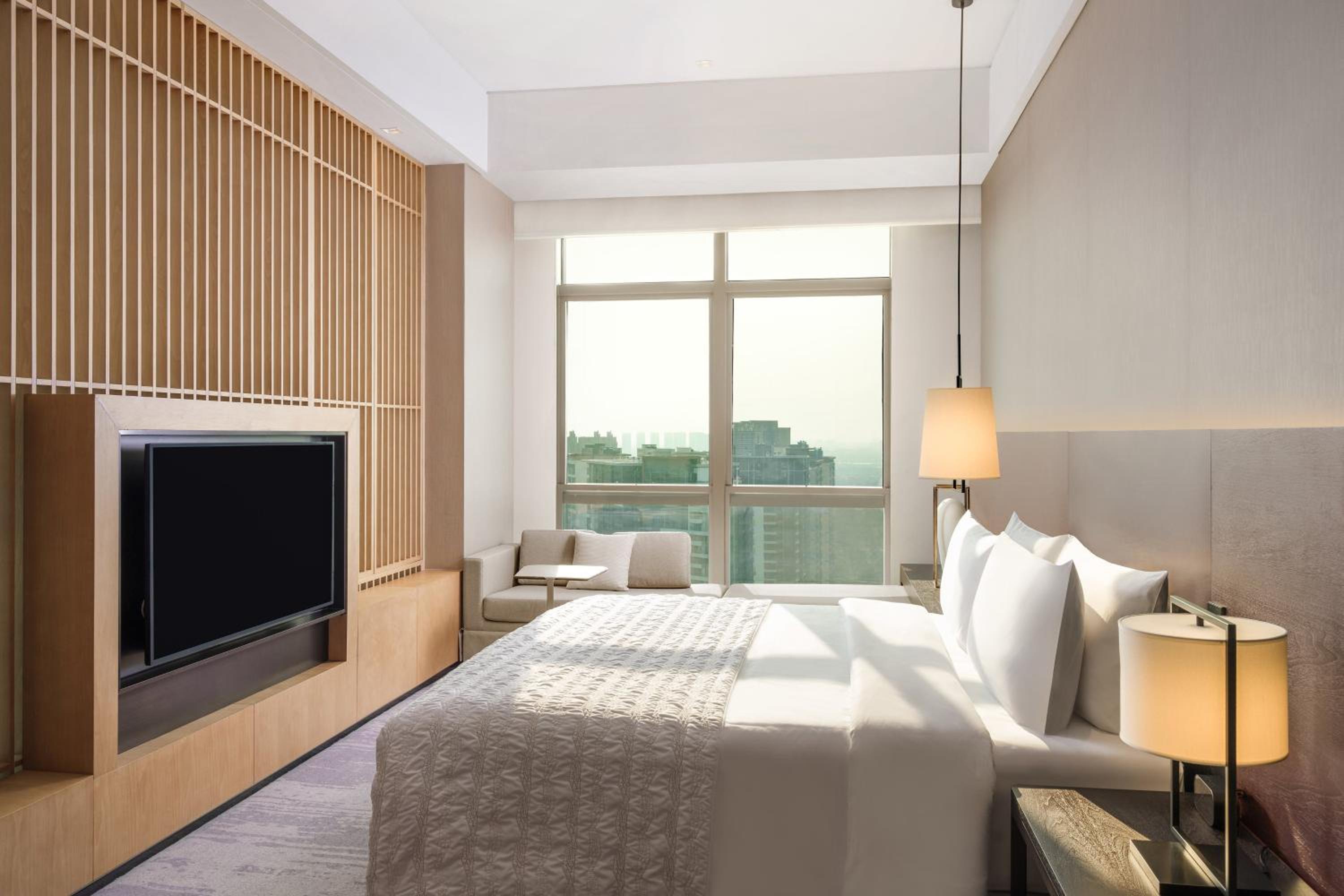 Zhongshan Vacations - Le Meridien Zhongshan - Property Image 2