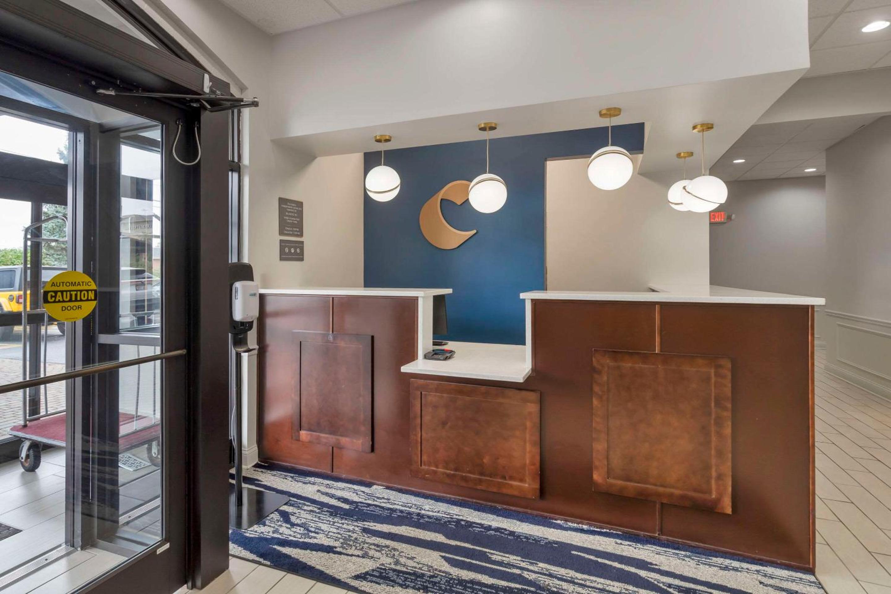 Comfort Inn Suites Mundelein-Vernon Hills - Property Image 31