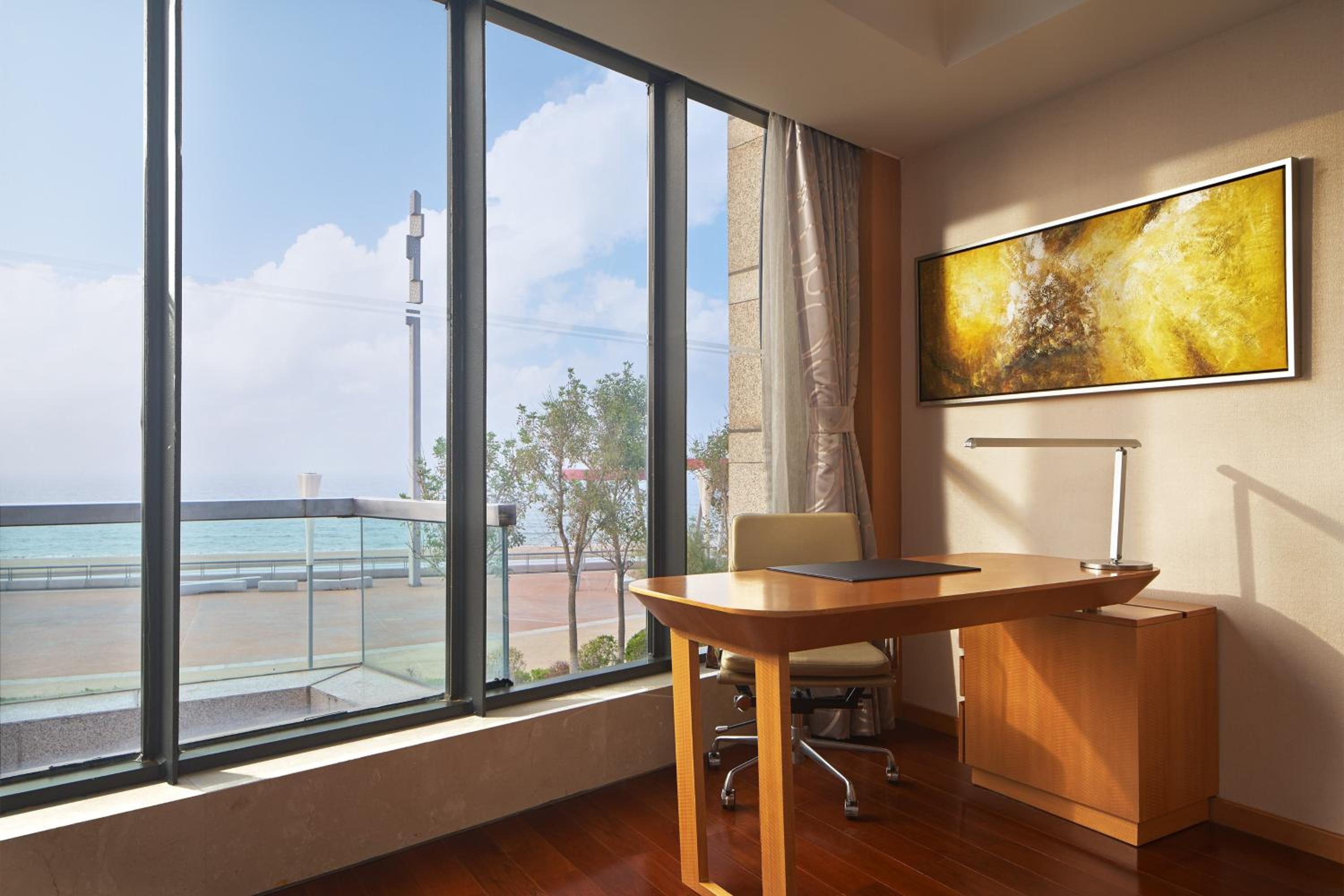 Sheraton Yantai Golden Beach Resort, photo 45