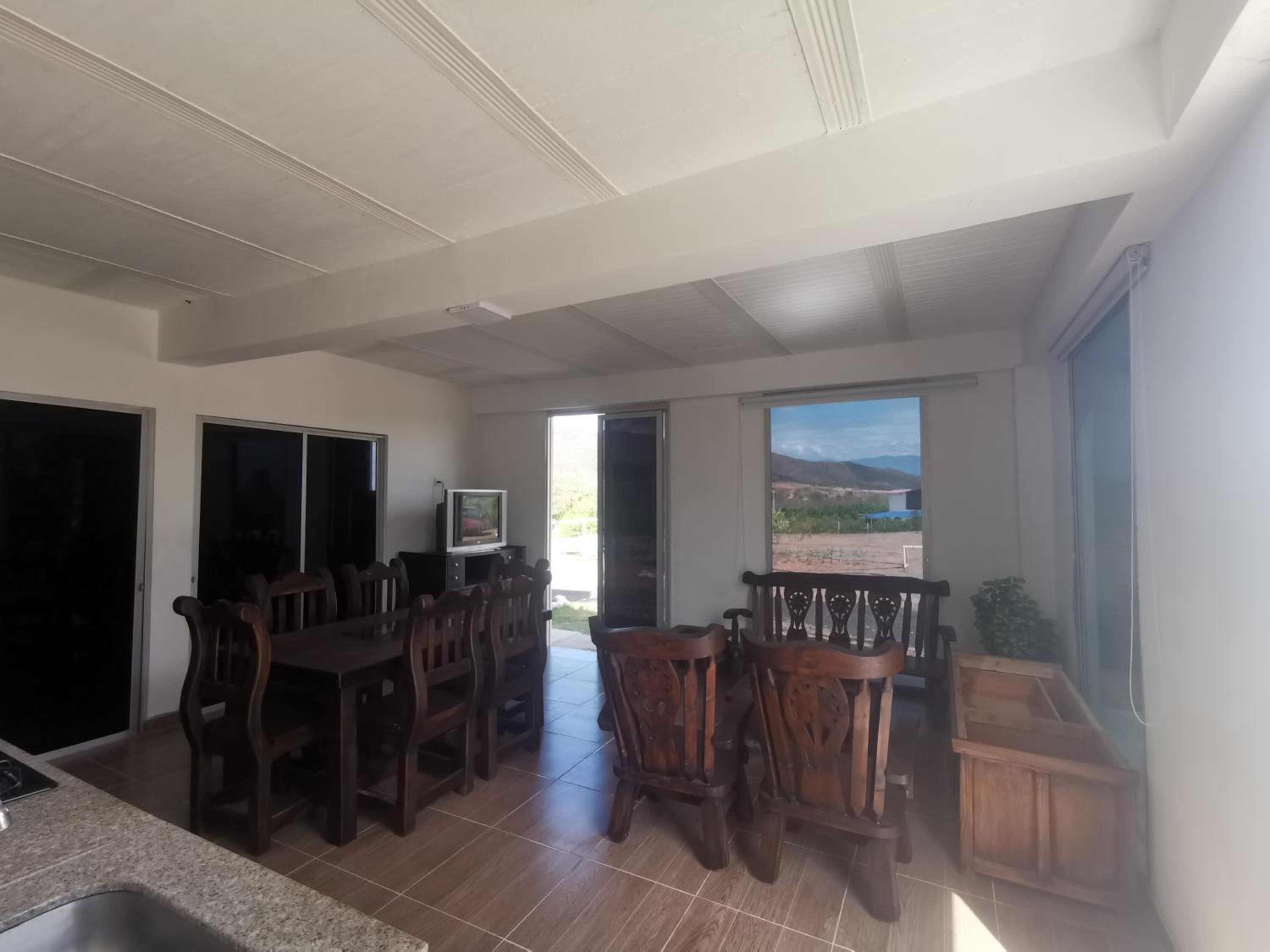 QUINTA RANCHO SANTIAGO CAMPESTRE capacidad 50 huéspedes