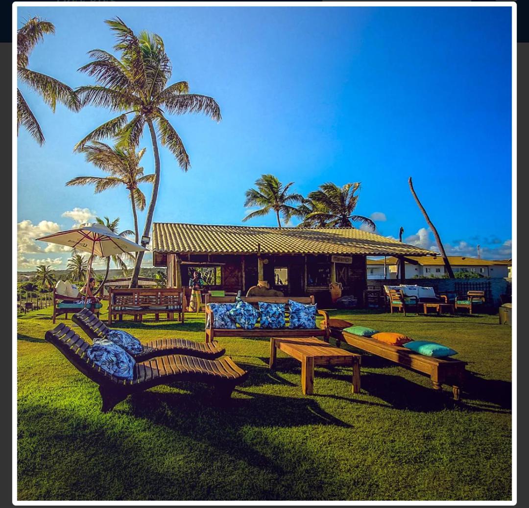 Apartamento Térreo 3 suítes Master Resort Treebies à Beira Mar Subauma Bahia