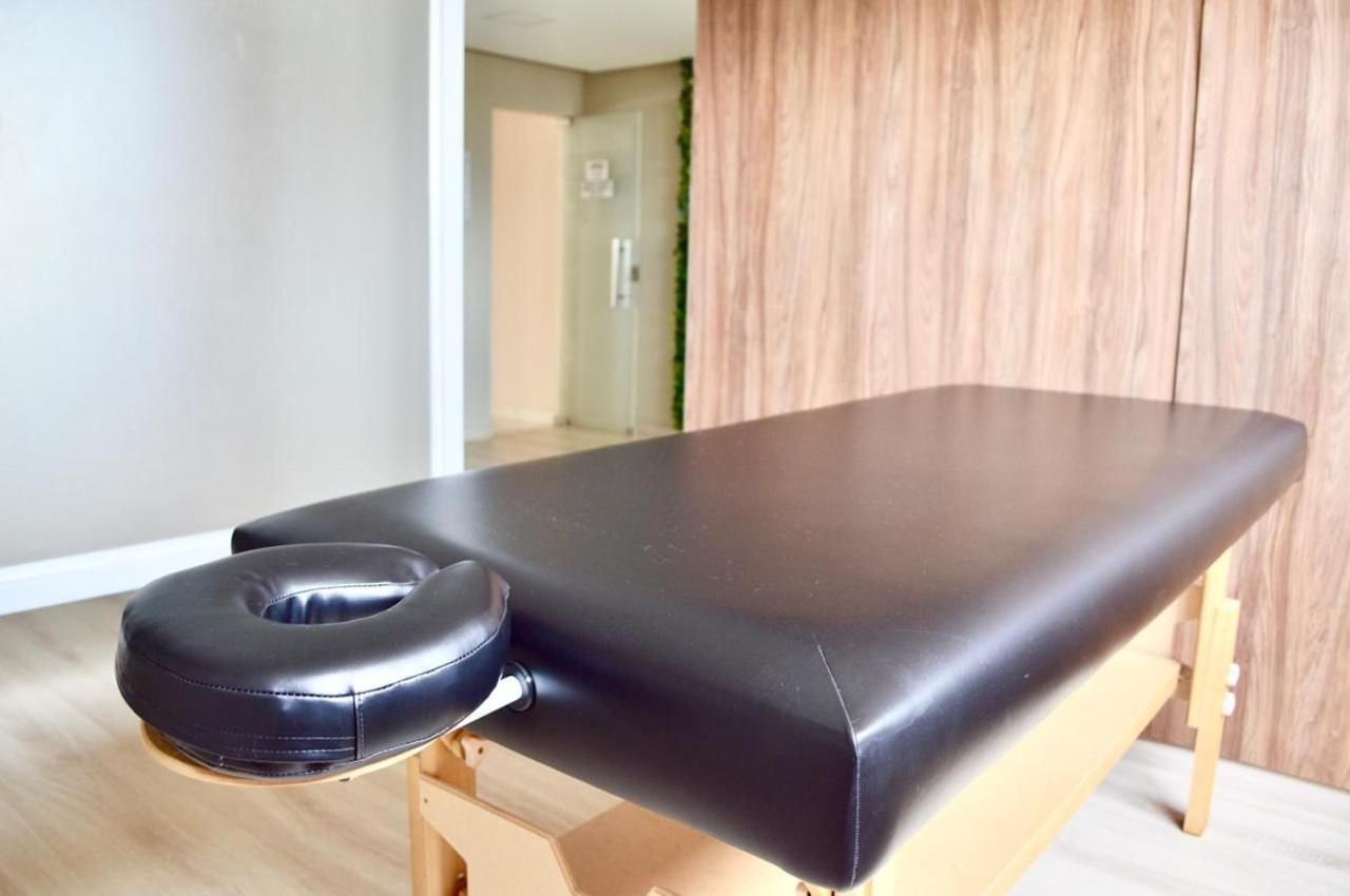 Unique Residence, close to Park and Shopping Flamboyant