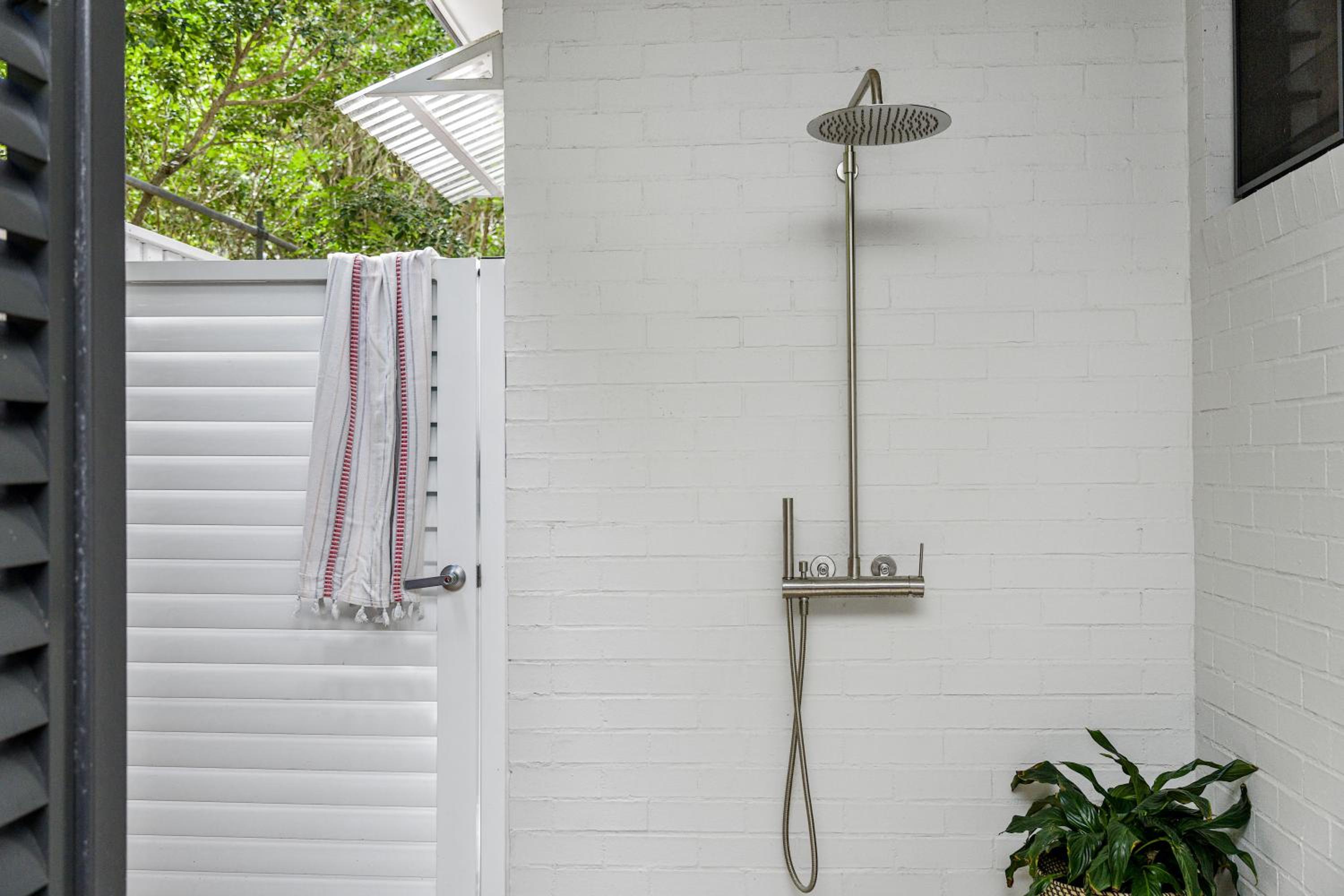 Byron Bay Holiday Homes - Suffolk Beach Retreat