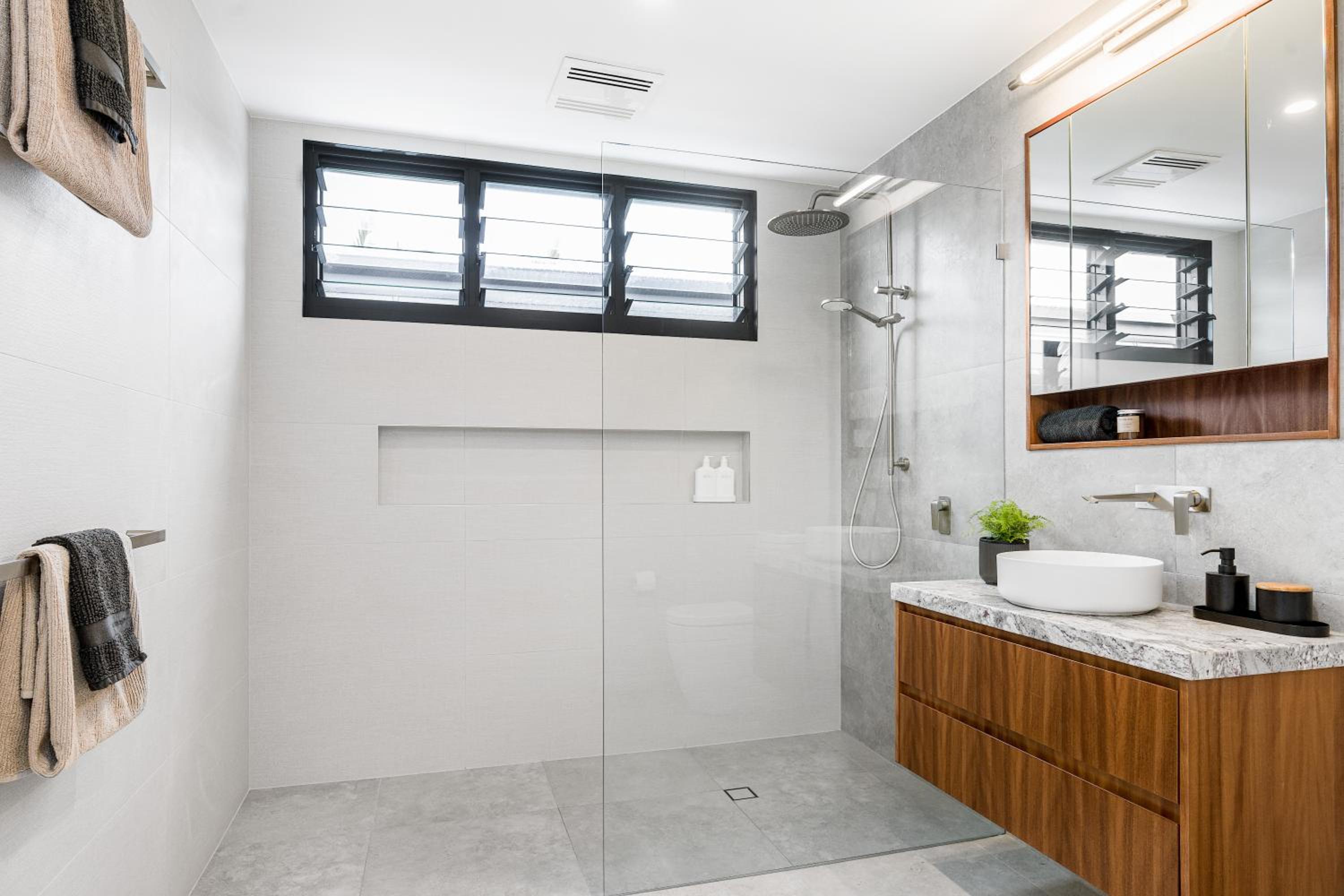 Byron Bay Holiday Homes - Suffolk Beach Retreat