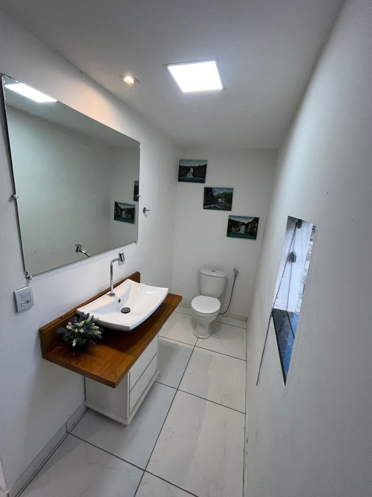 Espaço Santos Neves