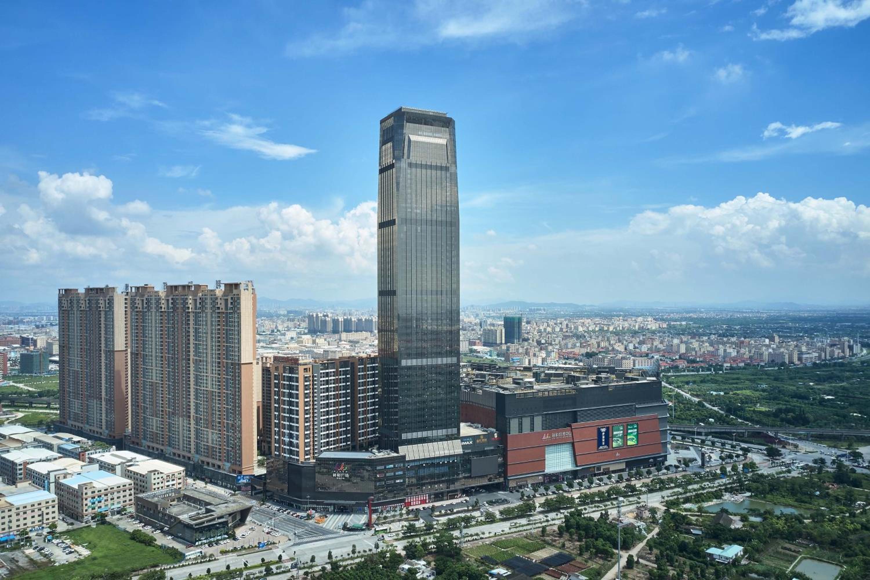 Zhongshan Vacations - The Westin Zhongshan Guzhen - Property Image 1