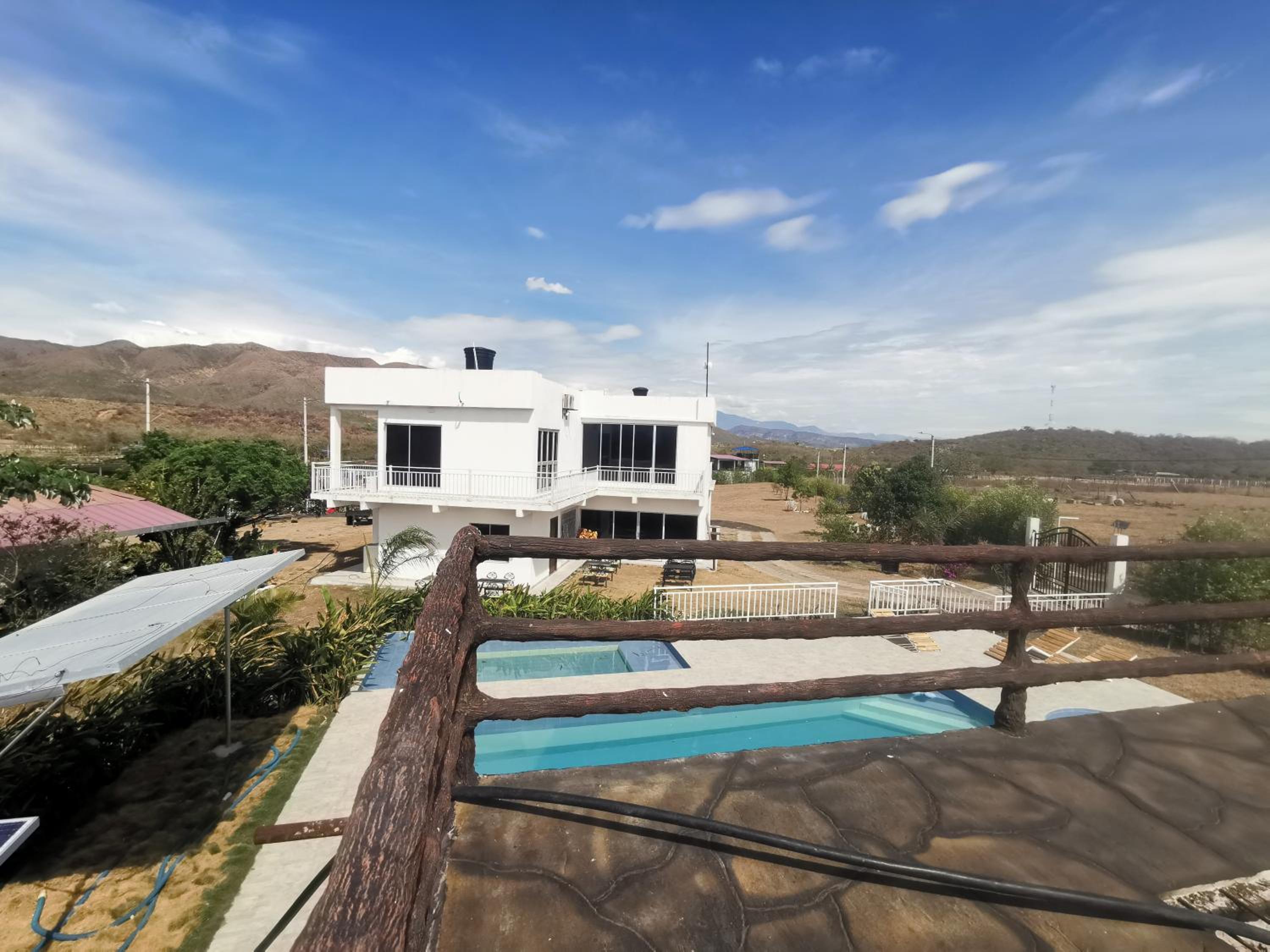 QUINTA RANCHO SANTIAGO CAMPESTRE capacidad 50 huéspedes