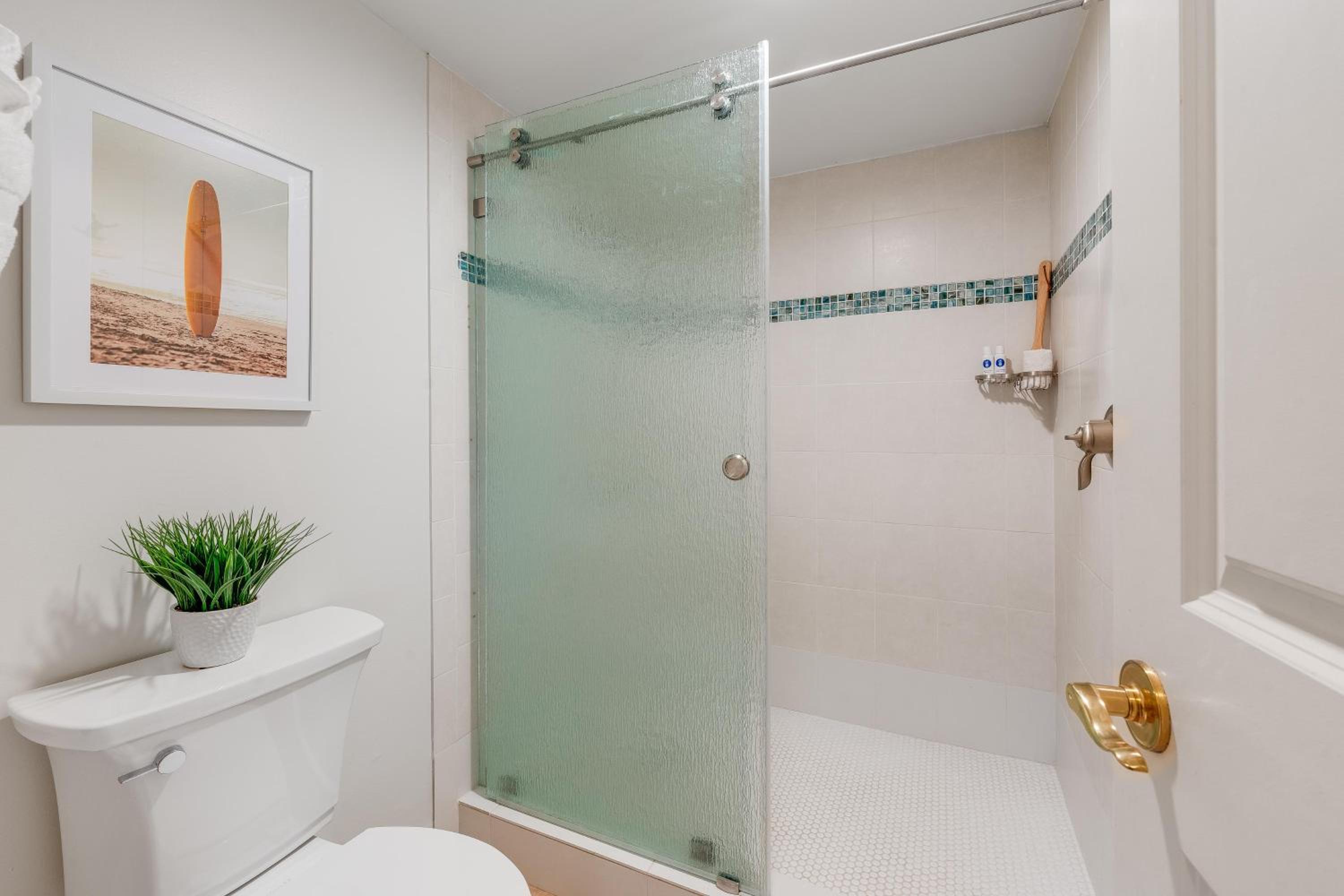 Eldorado H107 · EL H107 Updated Kaanapali Condo w Beach Cabana G