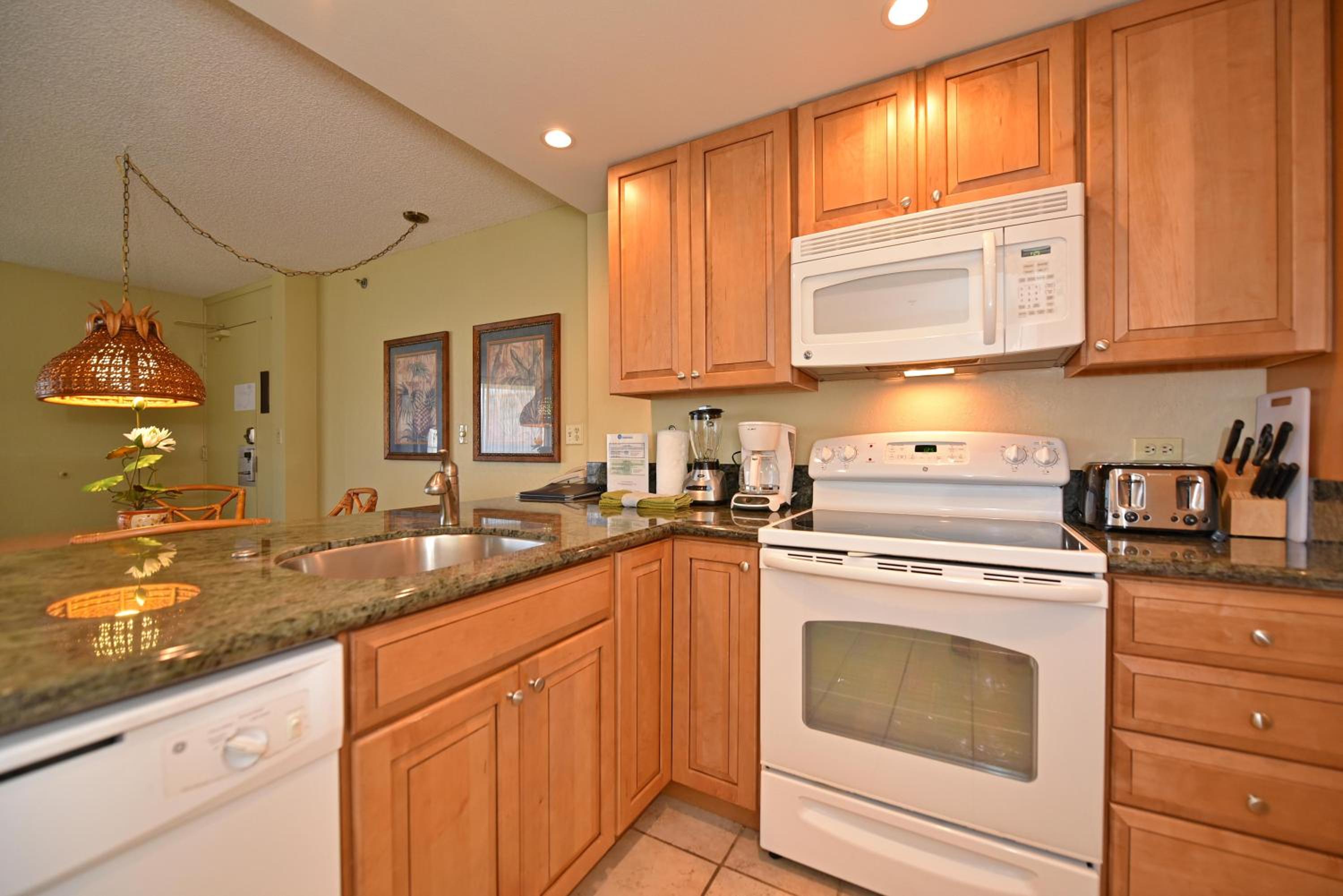 Kaanapali Shores 819 · KS 819 Spacious 1BD with Ocean Views & Ce view 4