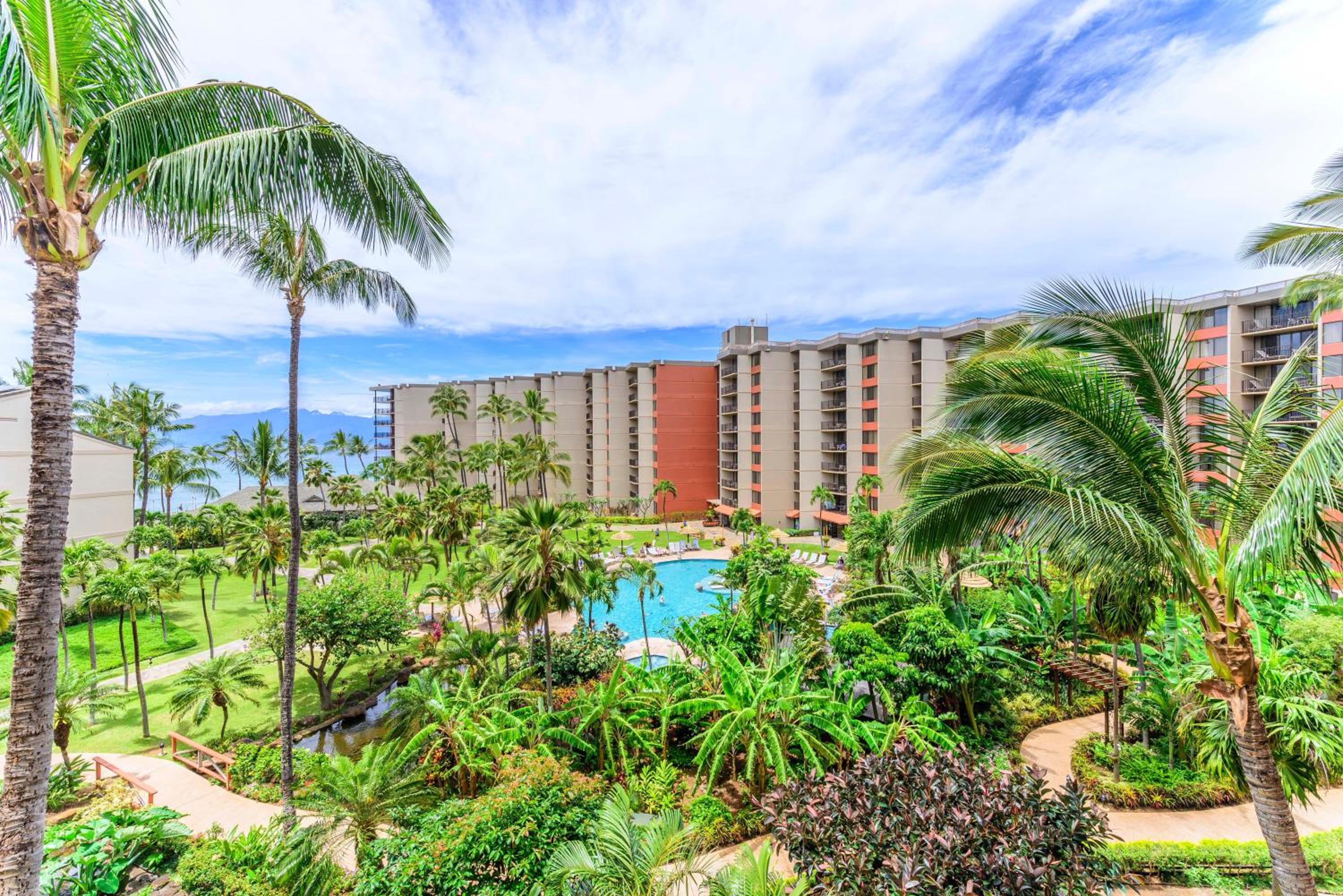 Kaanapali Shores 546 · KS 546 Fun Maui Vacation BeachFront Resor view 4