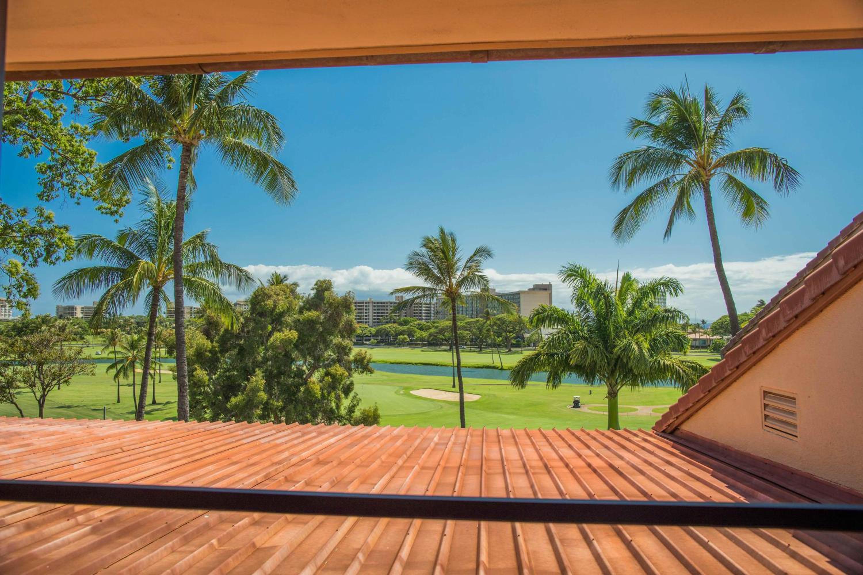 Kaanapali Royal B303 · KRL B303 Relaxing 2BD on Golf Course w Po