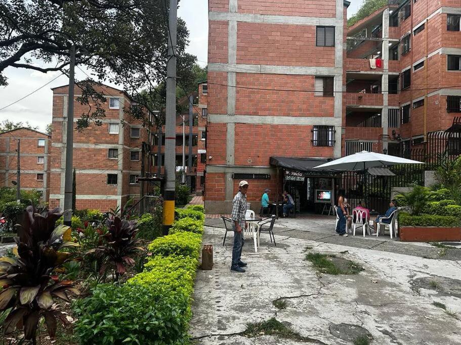 Acogedor Apartamento Urbanización Tricentenario