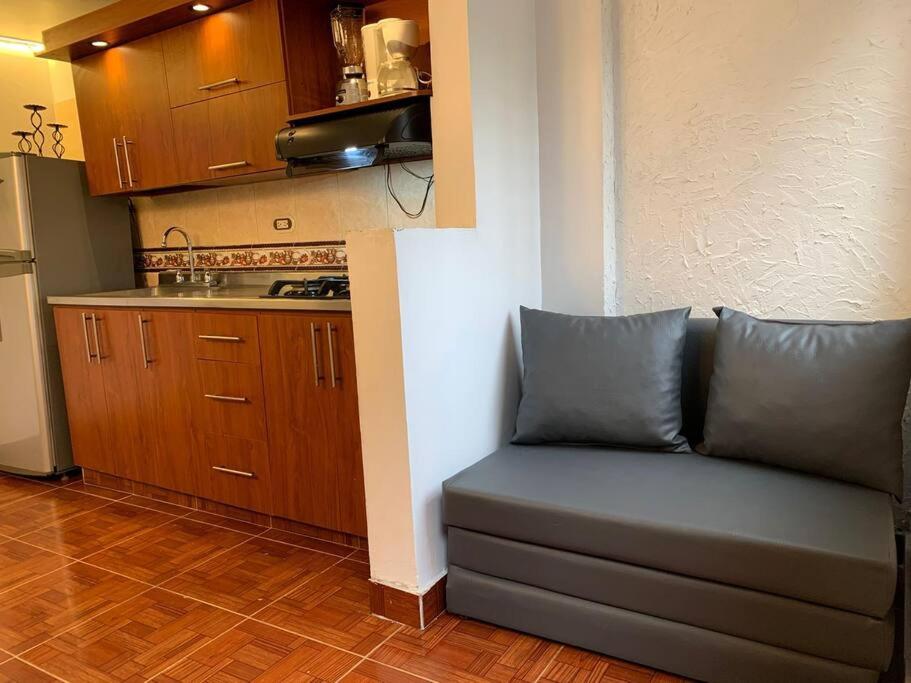 Acogedor Apartamento Urbanización Tricentenario