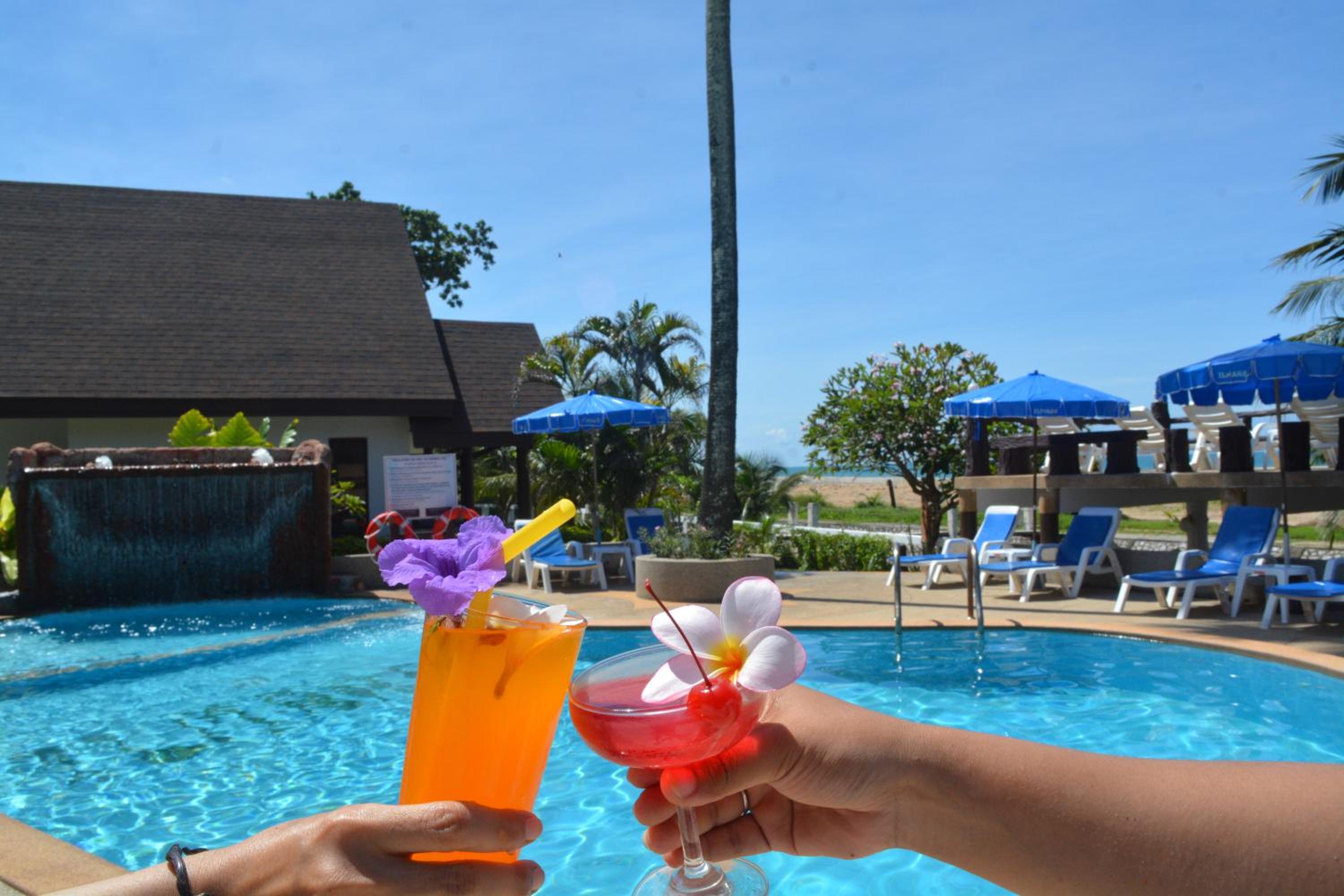 Lanta IL Mare Beach Resort