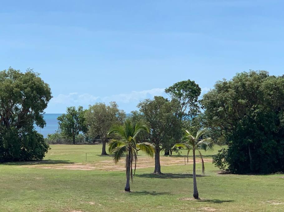 Marina Views Apartment Cullen Bay