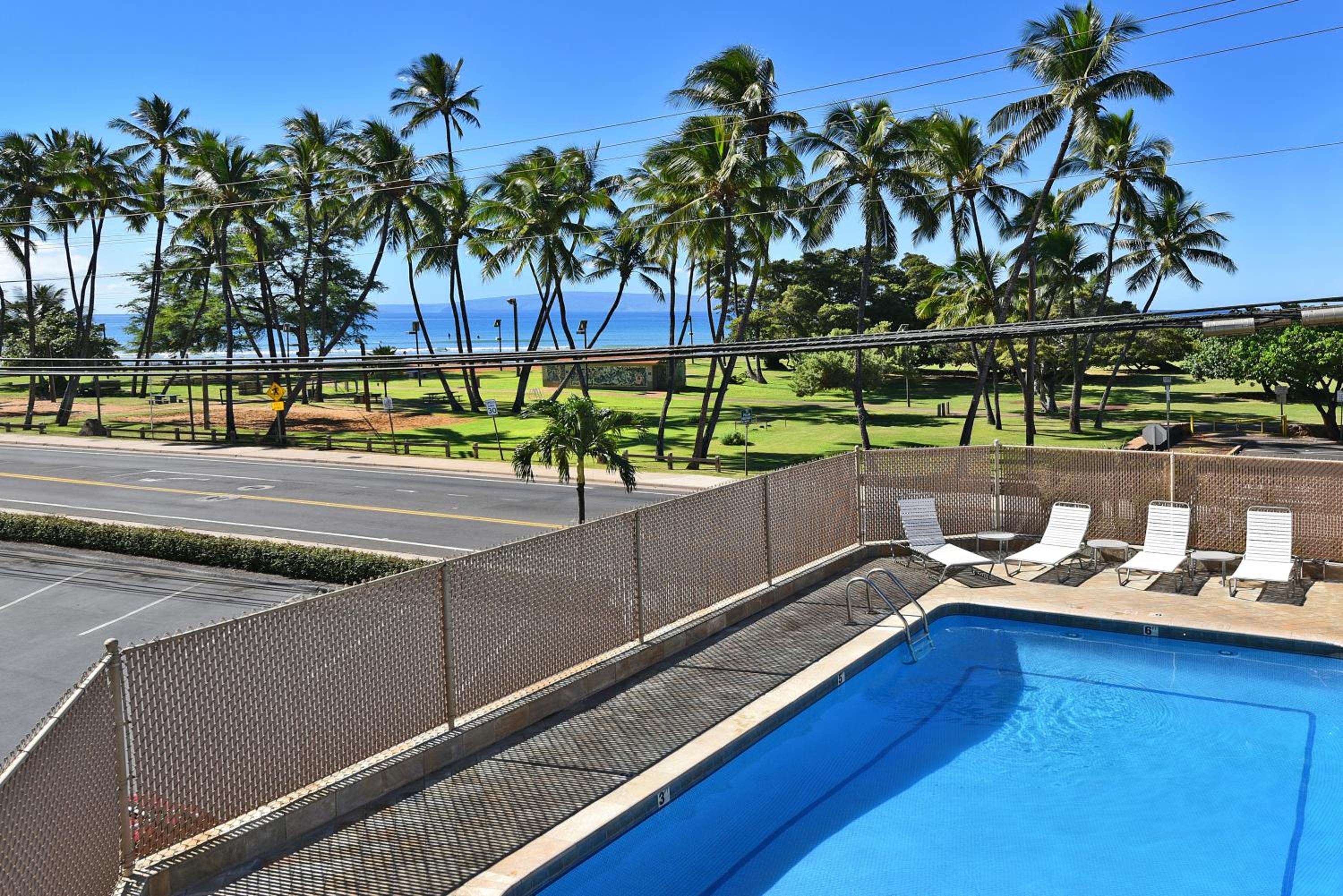 Island Surf 306 · ISF 306 1BD w Ocean Views AC Pool Near Beach
