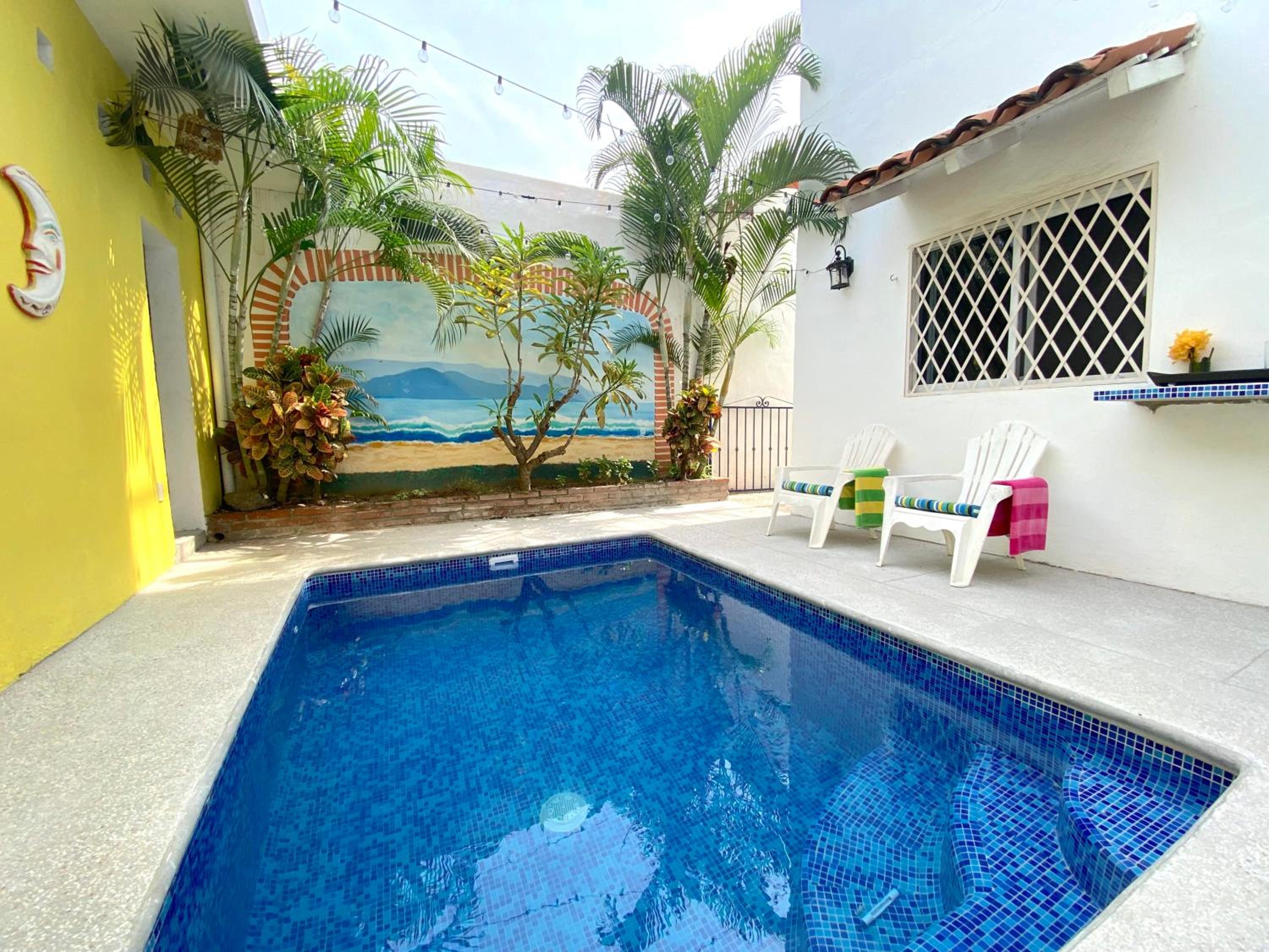 Las Palmas Golden Zone Duplex - Pool & Sunset Rooftop view 2