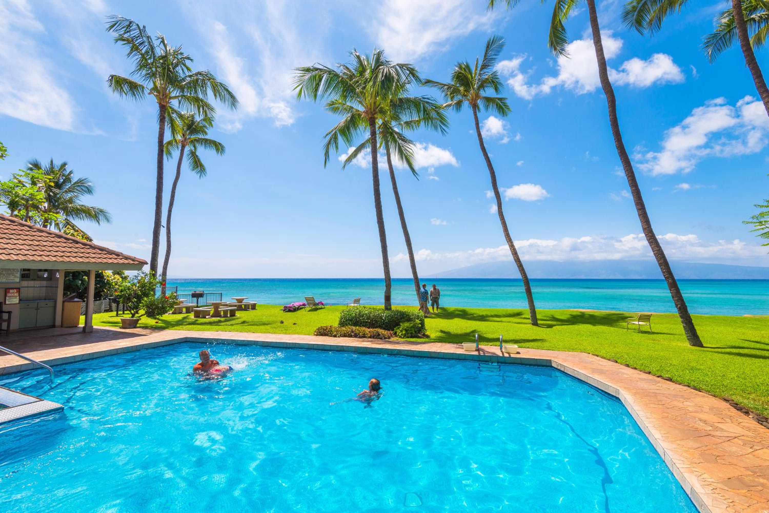 Hale Mahina A207 · HM A207 Spacious OceanFront 1BD w Ocean View