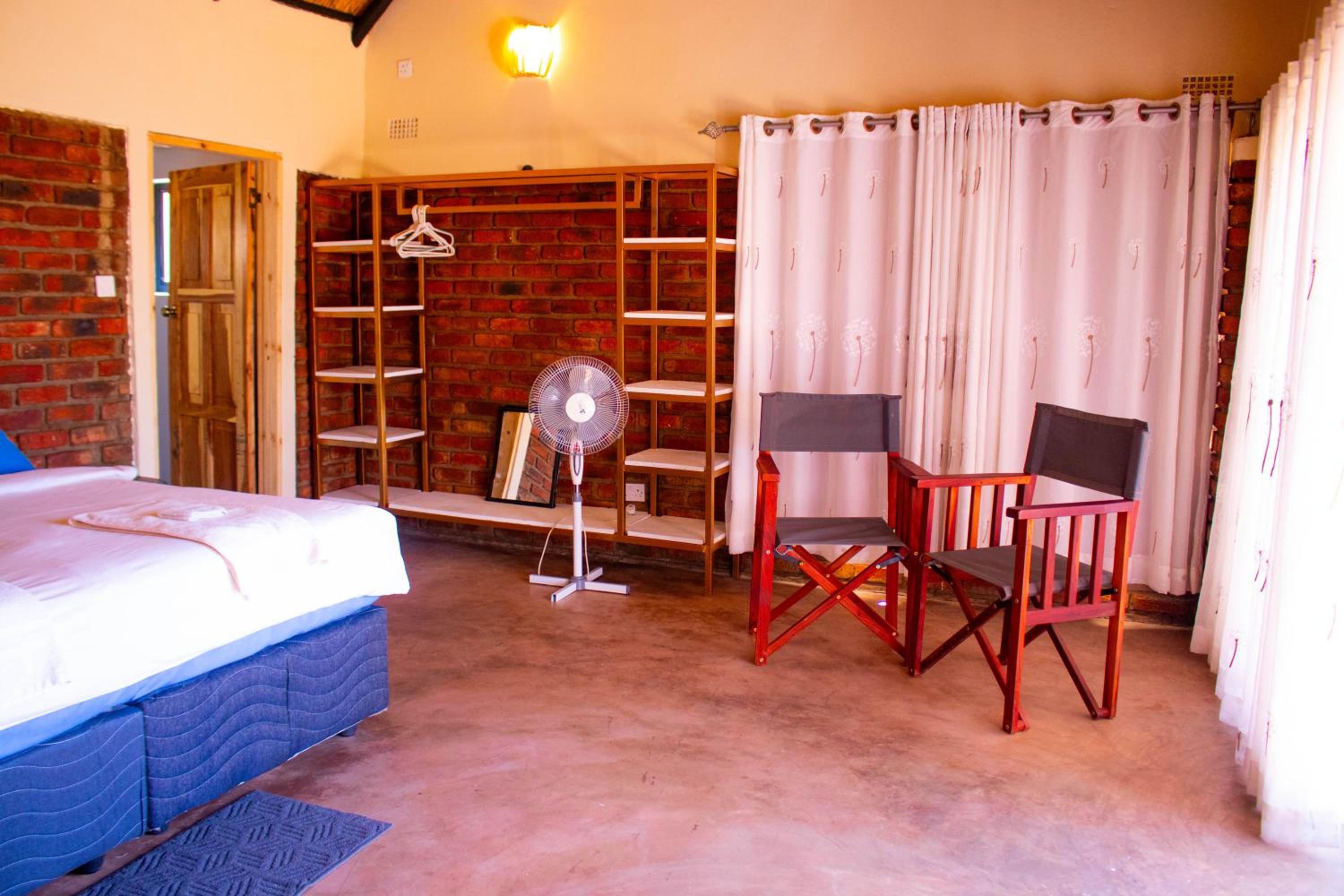 iroCK Lodge