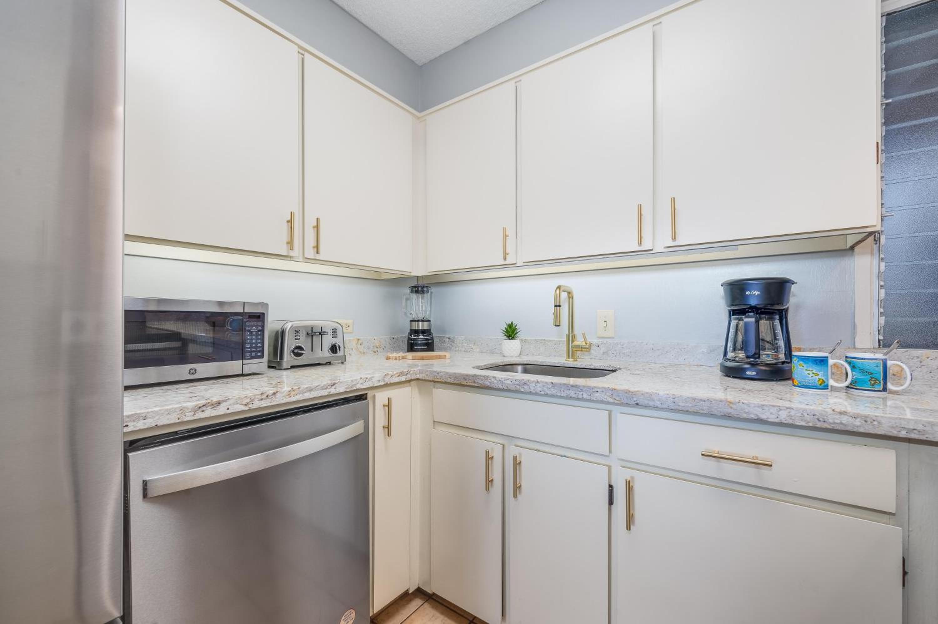 Eldorado K203 · EL K203 2BD Condo w AC Pool Beach Cabana