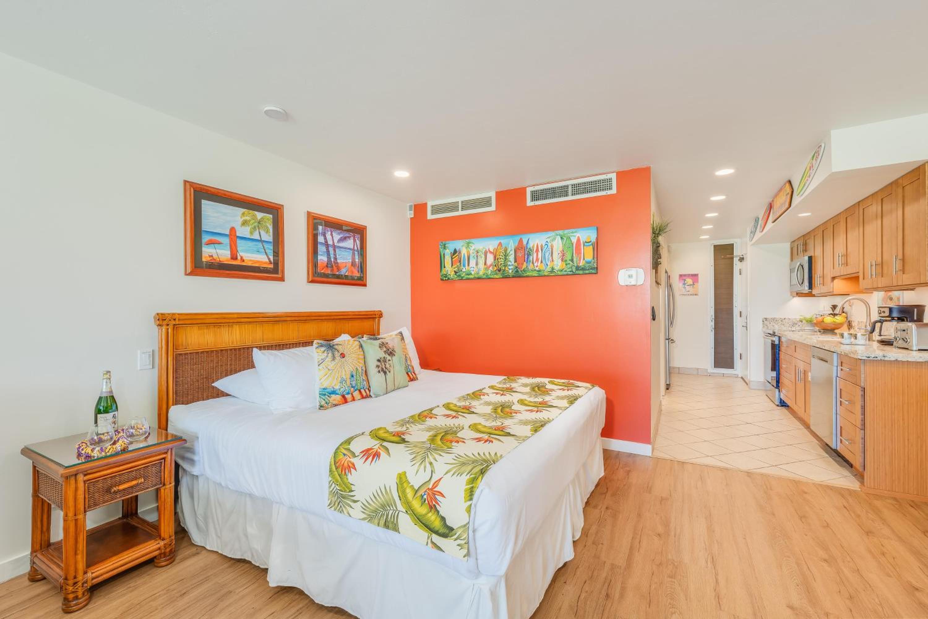Eldorado J222 · EL J222 Remodeled Studio wAC Pool