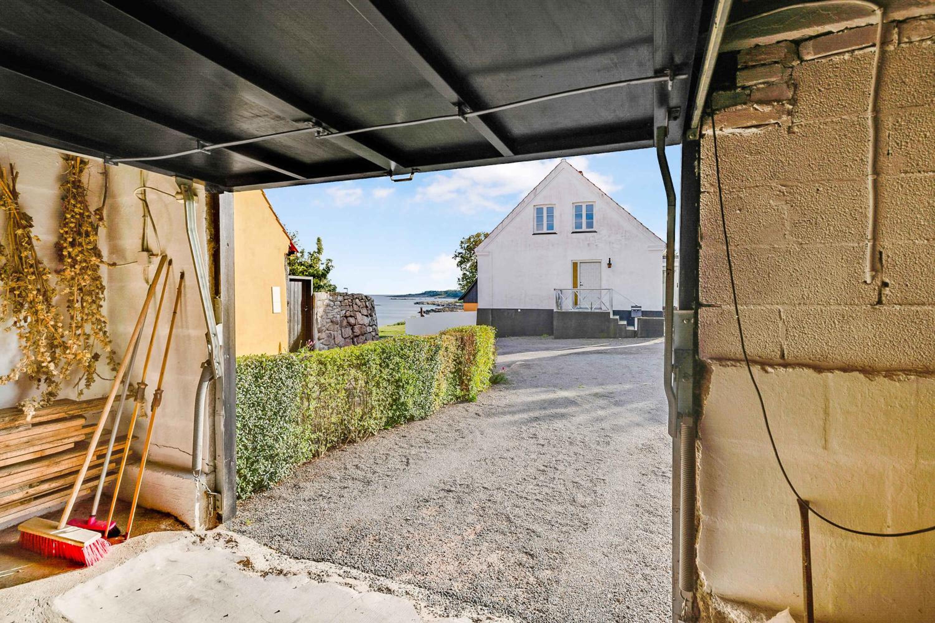 Charming Summerhouse W, Perfect Seaview Location
