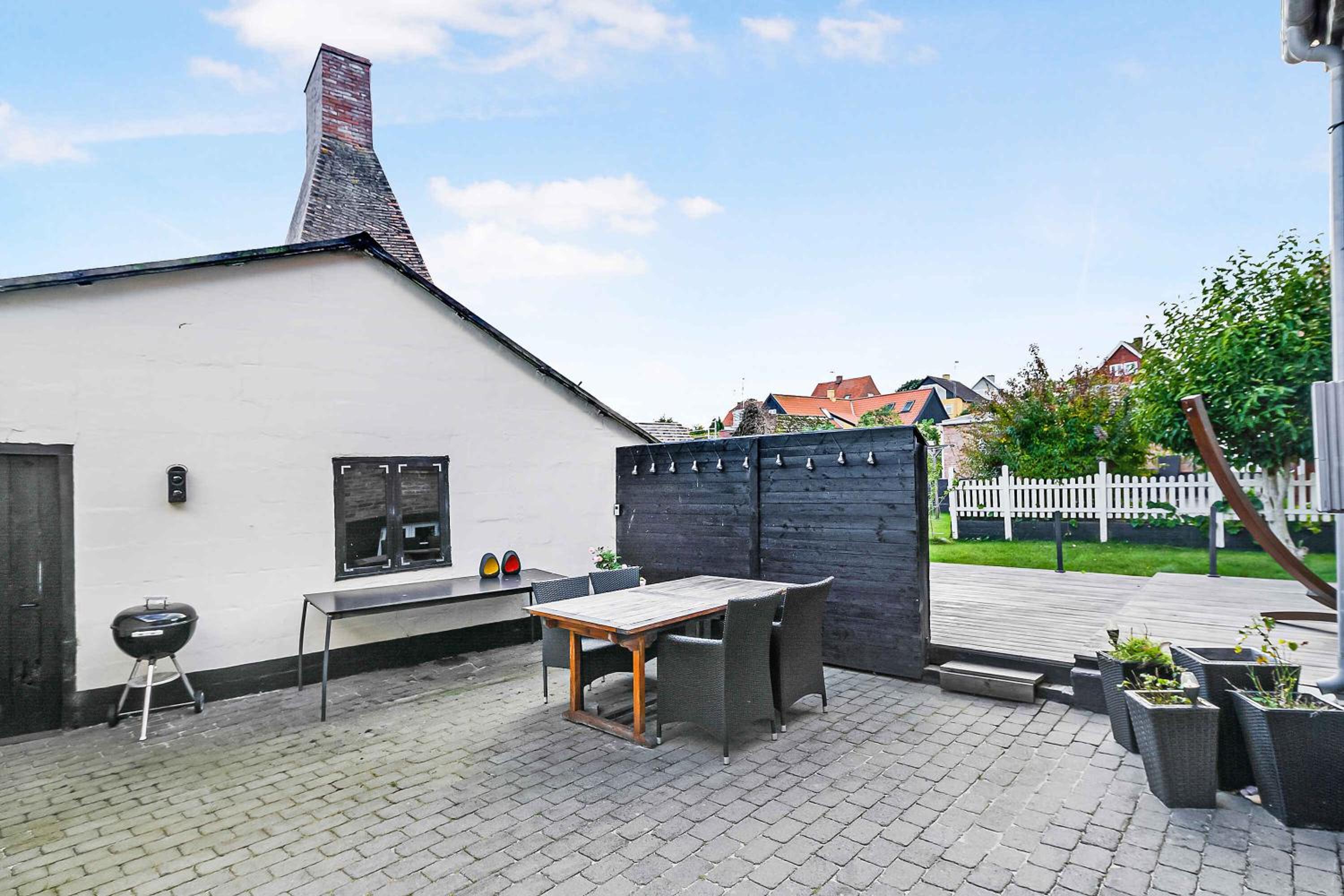 Charming Summerhouse W, Perfect Seaview Location