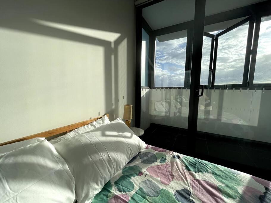 GREEN Skyline View2BR close to Easter Show