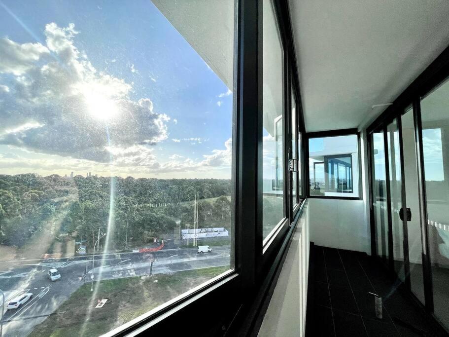 GREEN Skyline View2BR close to Easter Show