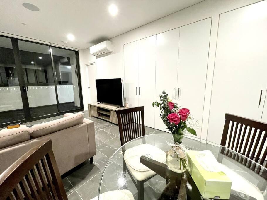 GREEN Skyline View2BR close to Easter Show