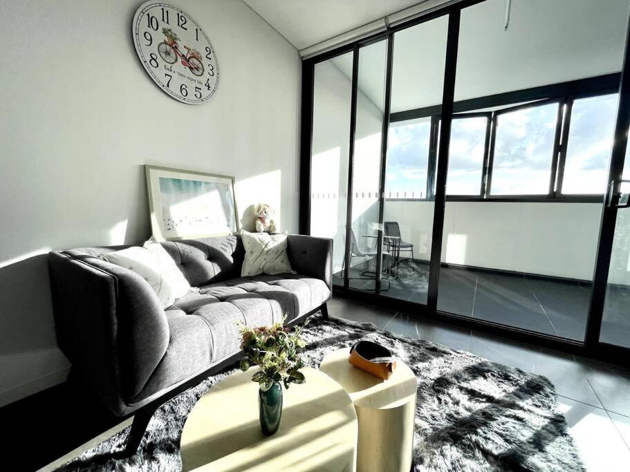 GREEN Skyline View2BR close to Easter Show