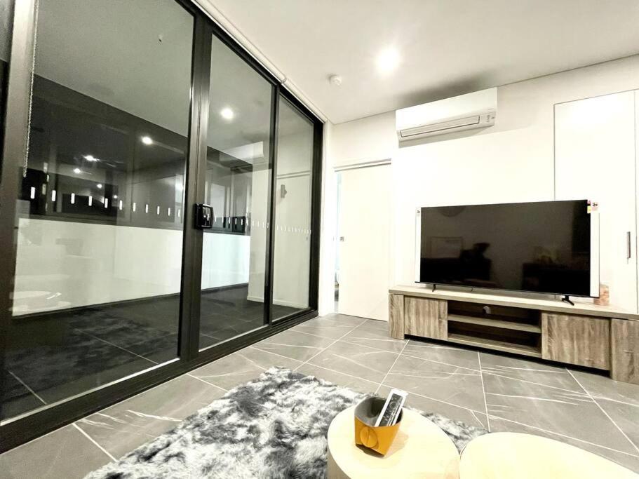 GREEN Skyline View2BR close to Easter Show
