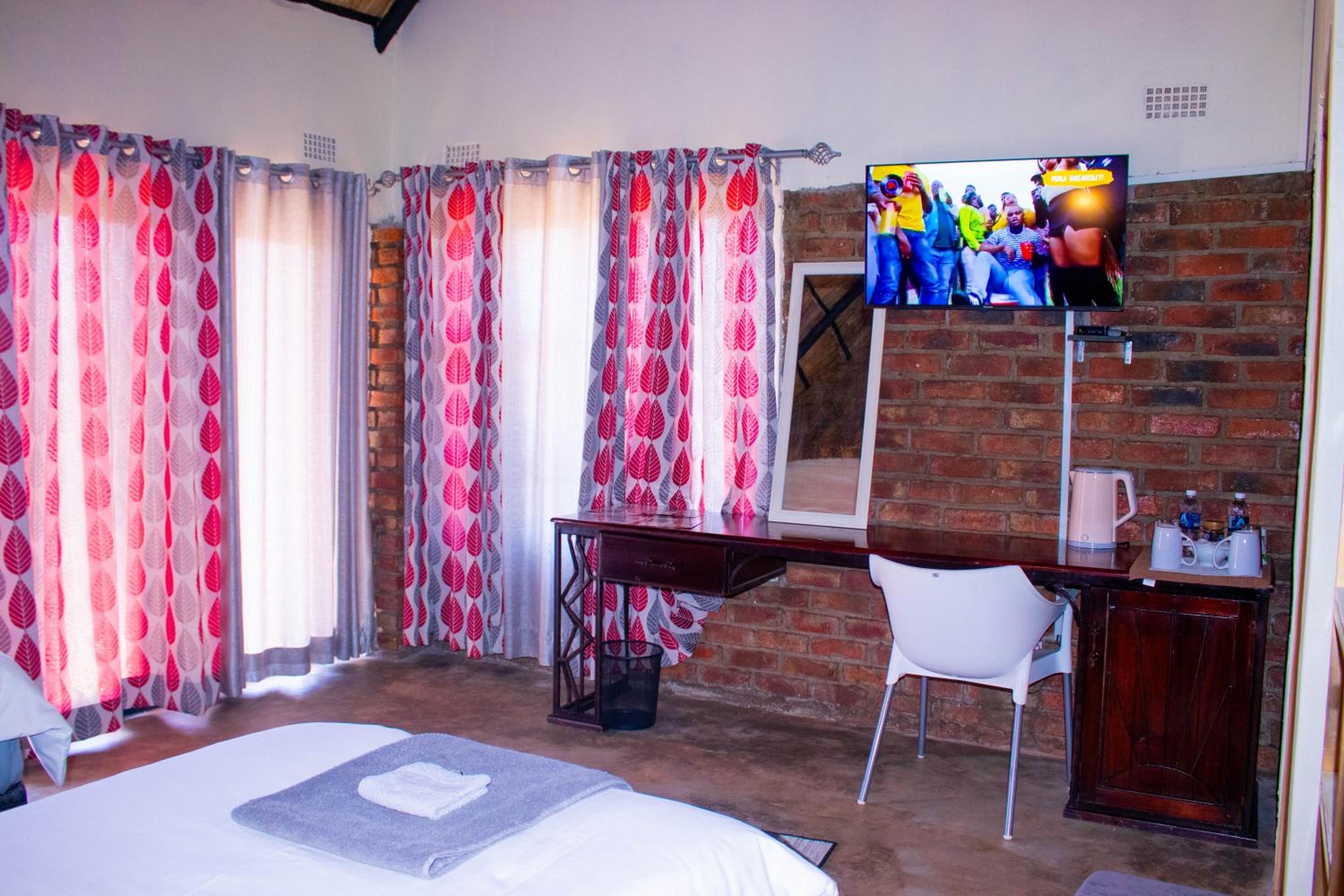 iroCK Lodge