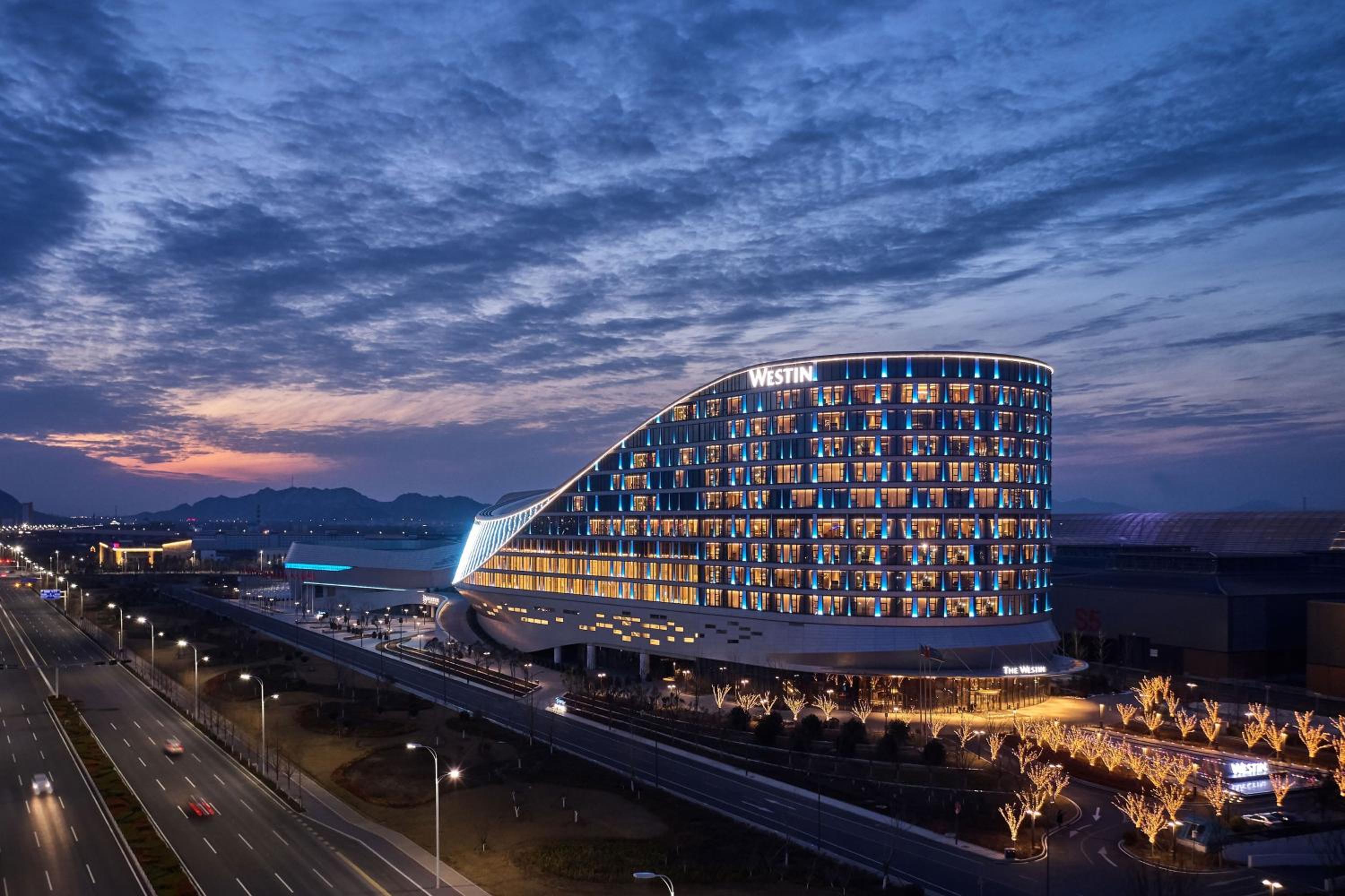 Hotel The Westin Qingdao West Coast - Image 1