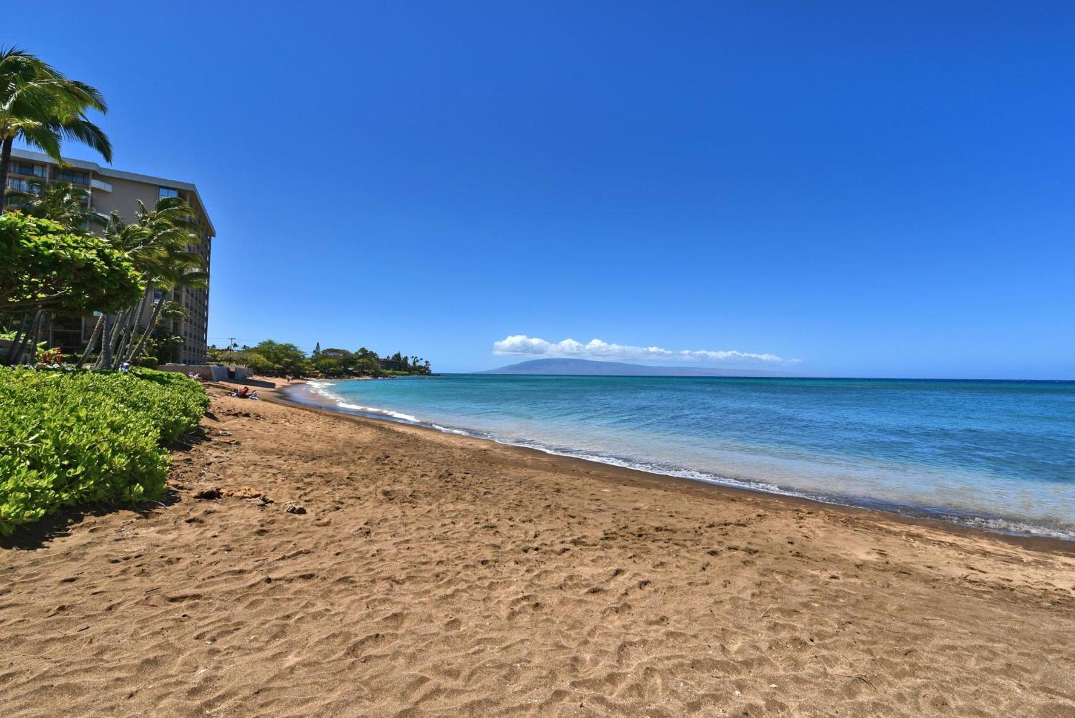Sands of Kahana 316 · SK 316 Spacious OceanFront 2BD w Ocean Vie