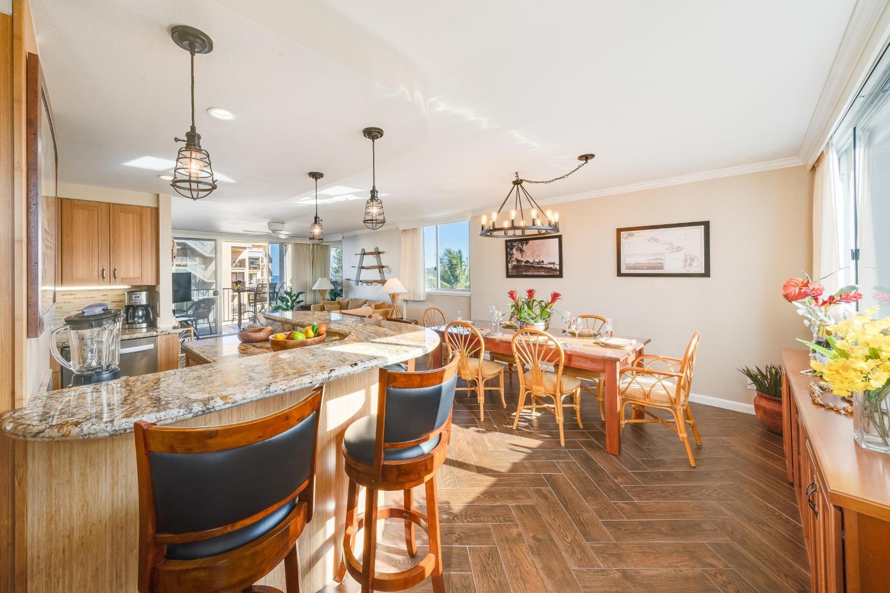 Royal Kahana 701 · RK 701 Spacious OceanFront 2BD w Pool AC