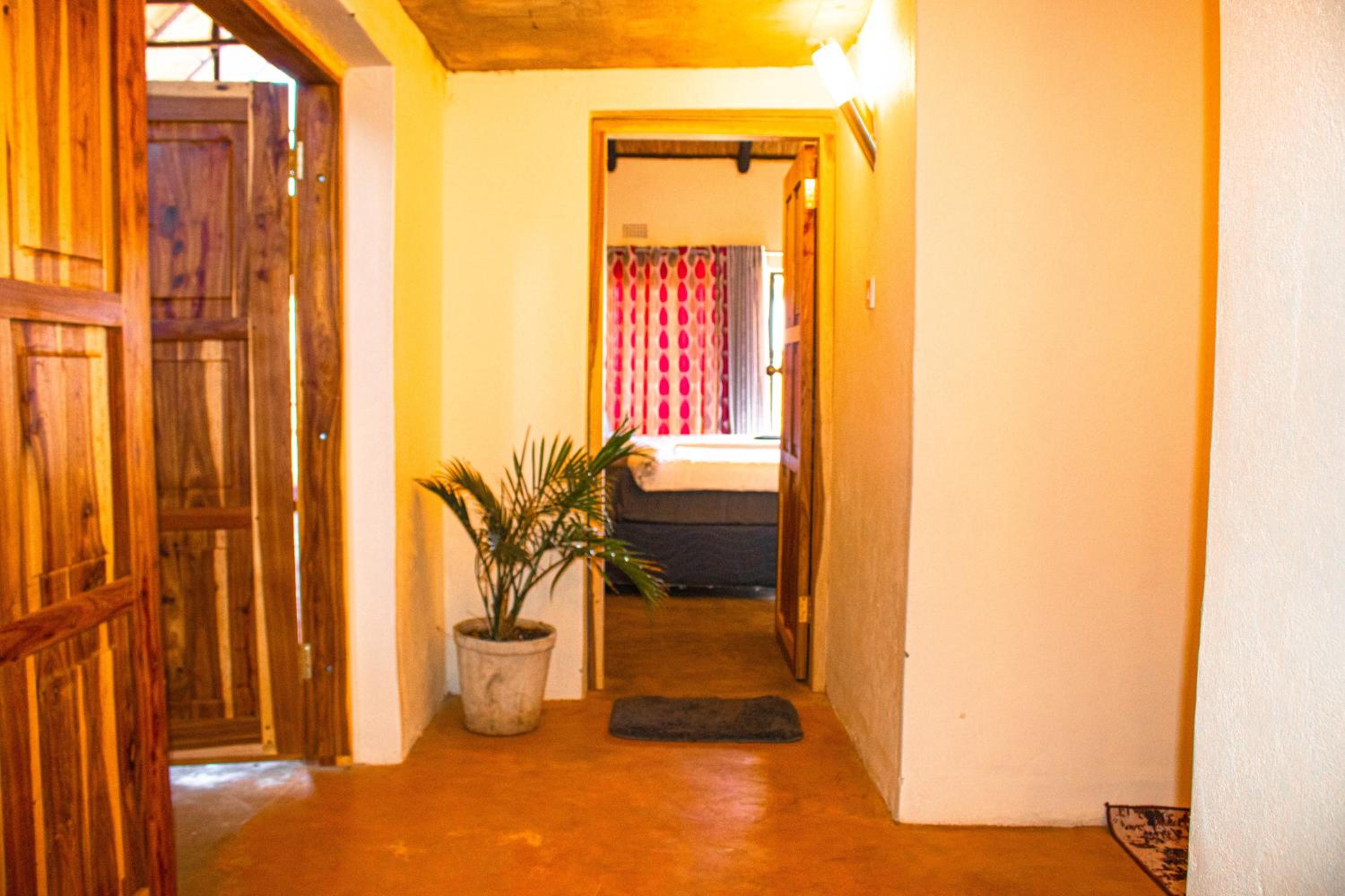 iroCK Lodge