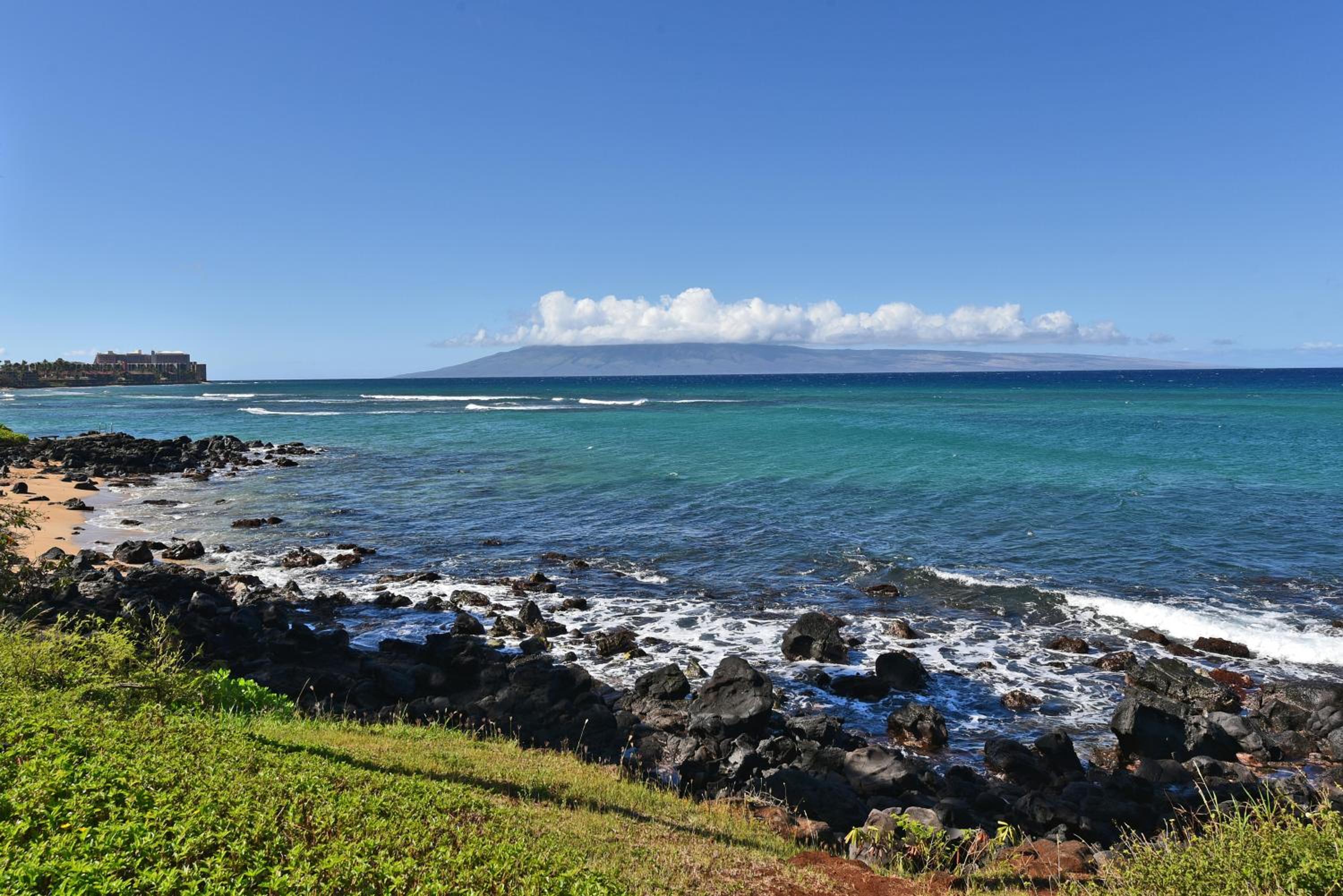 Polynesian Shores 111 · PS 111 Updated Condo w Ocean Views Pool