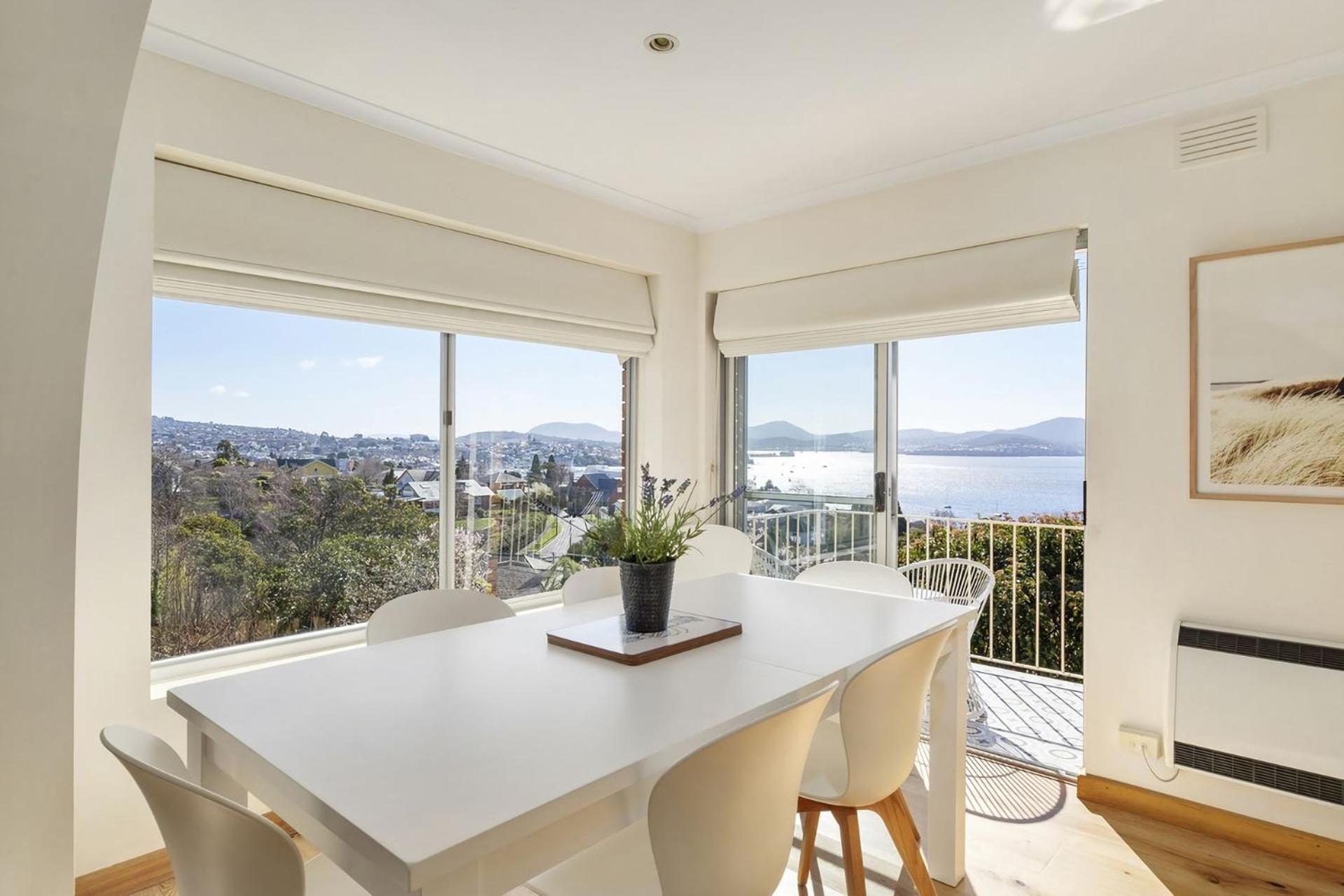 Sandcastle at Sandy Bay perfect location views