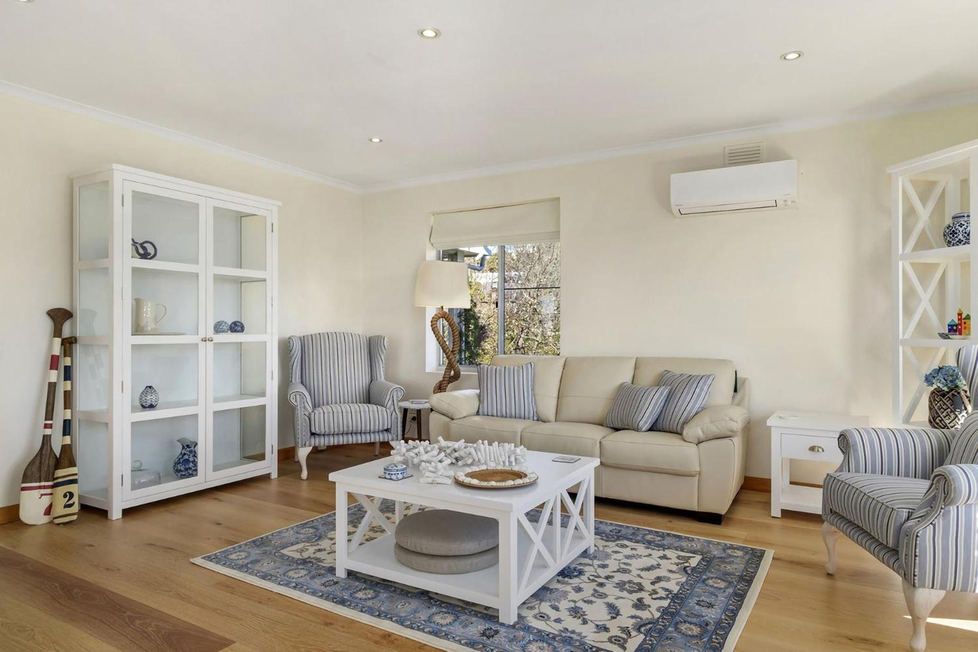 Sandcastle at Sandy Bay perfect location views