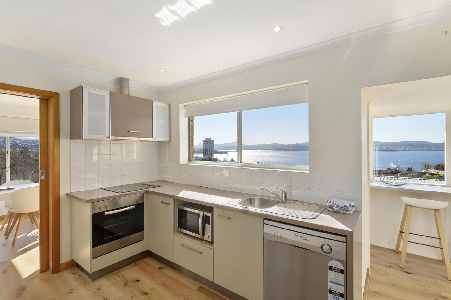 Sandcastle at Sandy Bay perfect location views