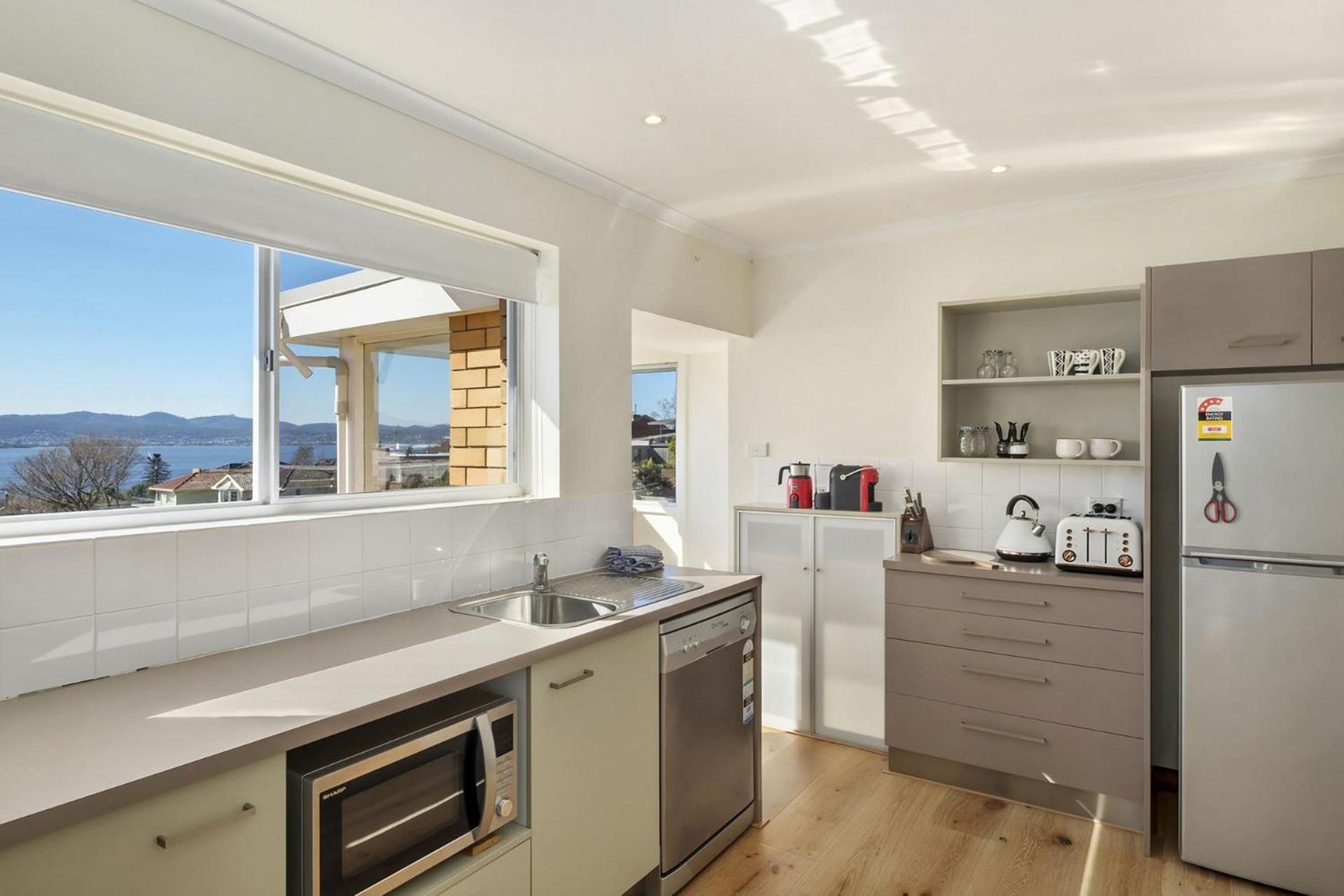 Sandcastle at Sandy Bay perfect location views