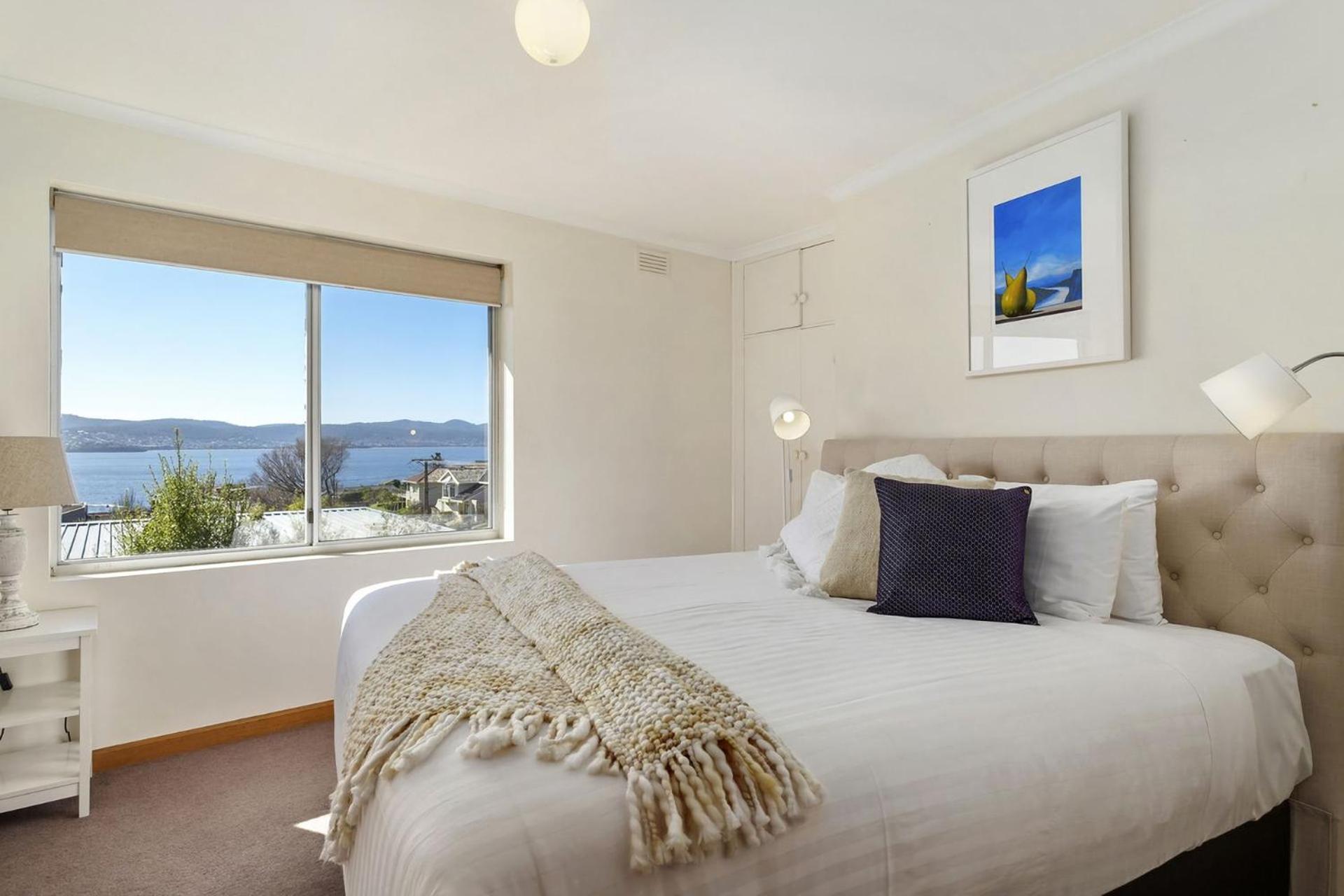 Sandcastle at Sandy Bay perfect location views