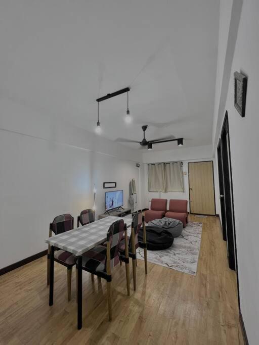 Ben's Homestay 3 bedroom Apartment photo 1