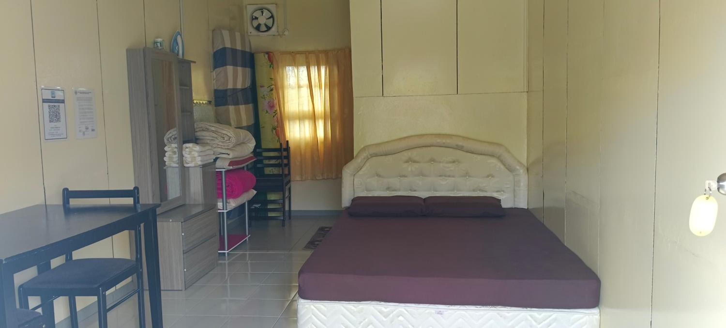 Deena Homestay