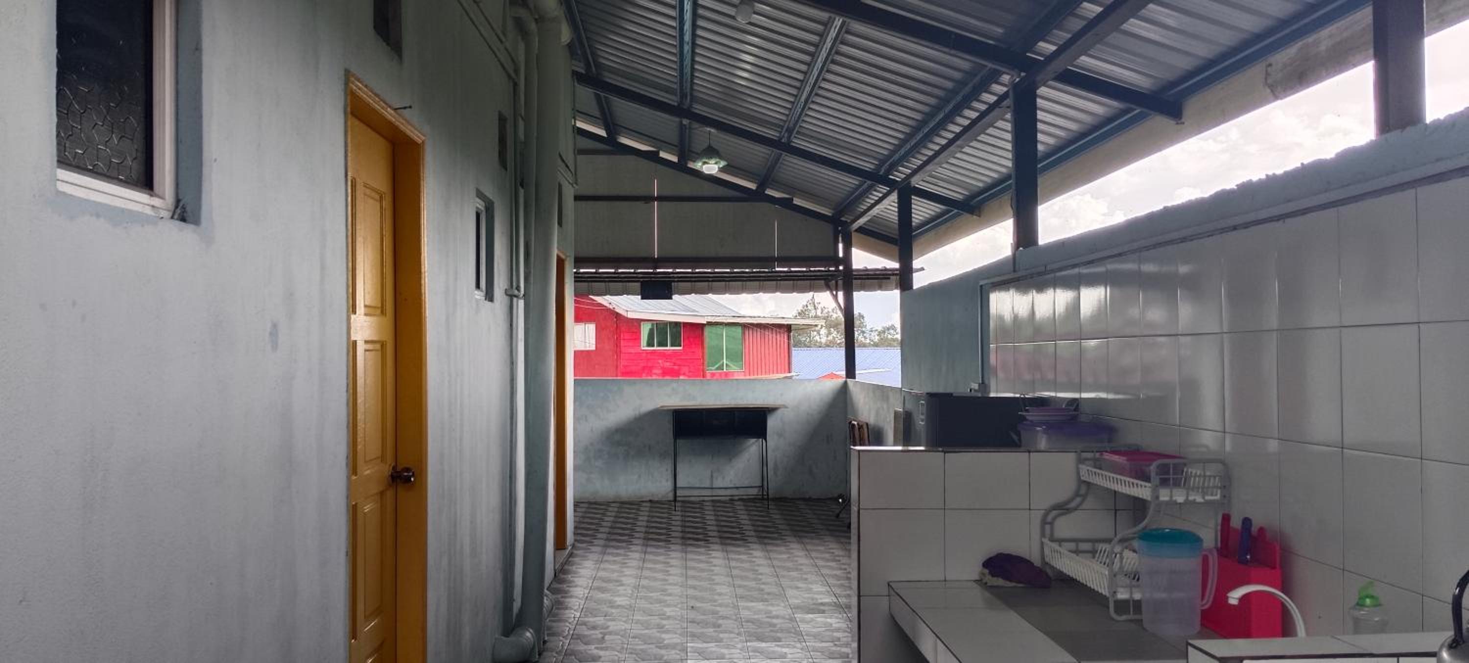 Deena Homestay