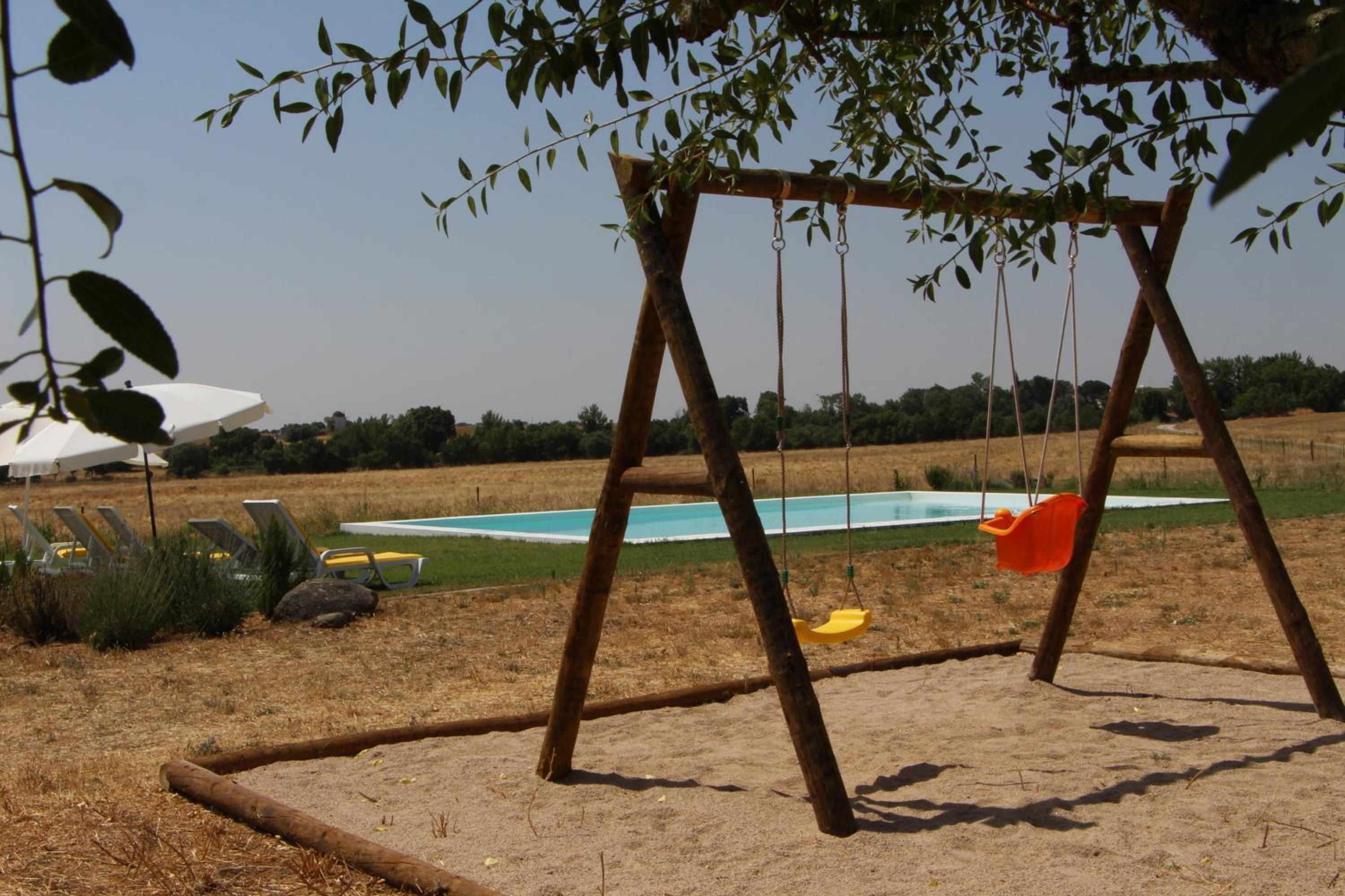 Chic Villa with Private Pool near Évora
