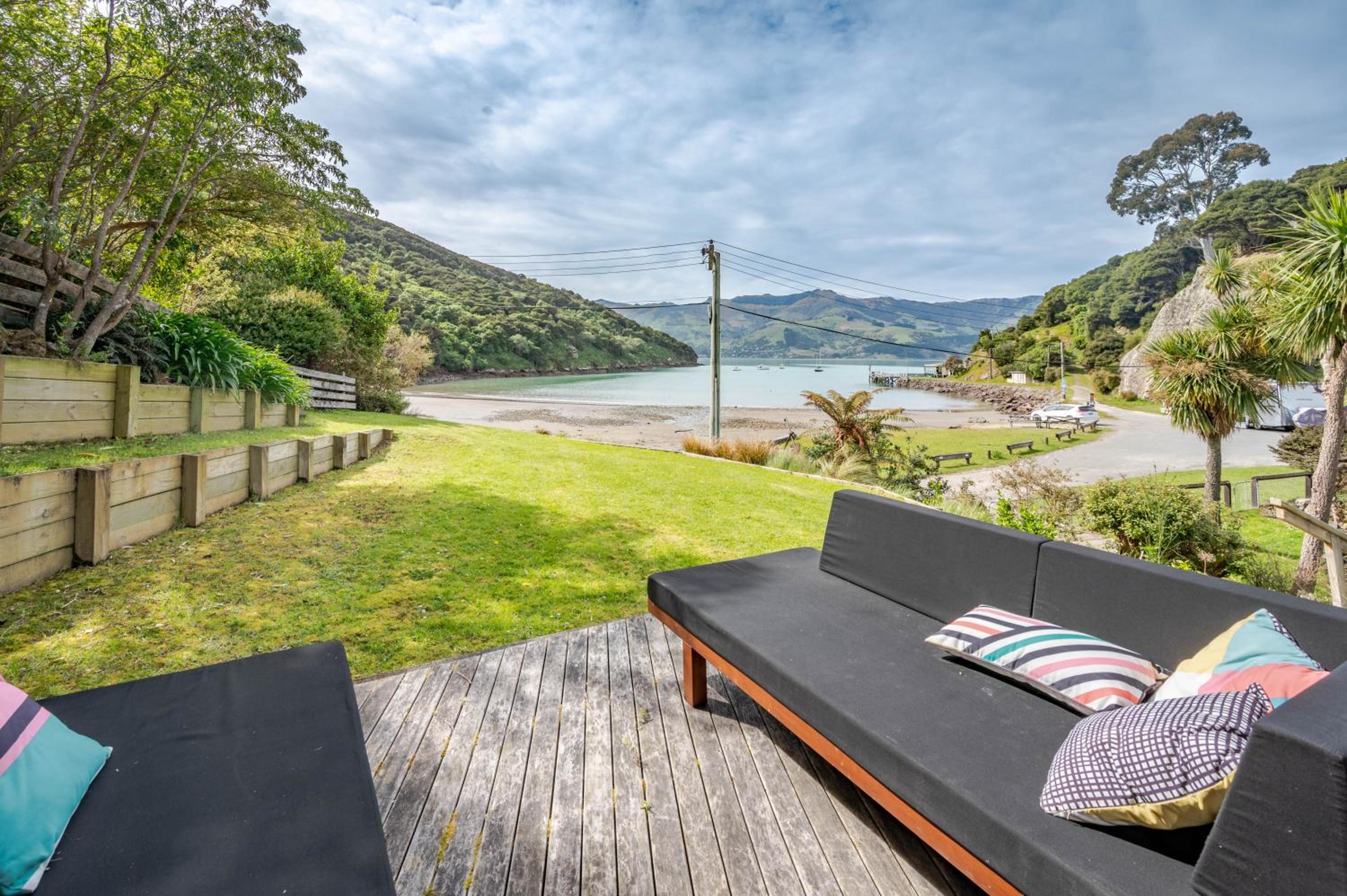 Bay View - Tikao Bay Holiday Home view 3